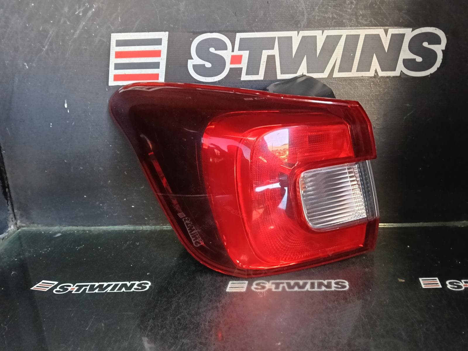 Used auto part listing image: 2016 SUBARU LEVORG LEFT TAILLIGHT V1, 05/16-12/20