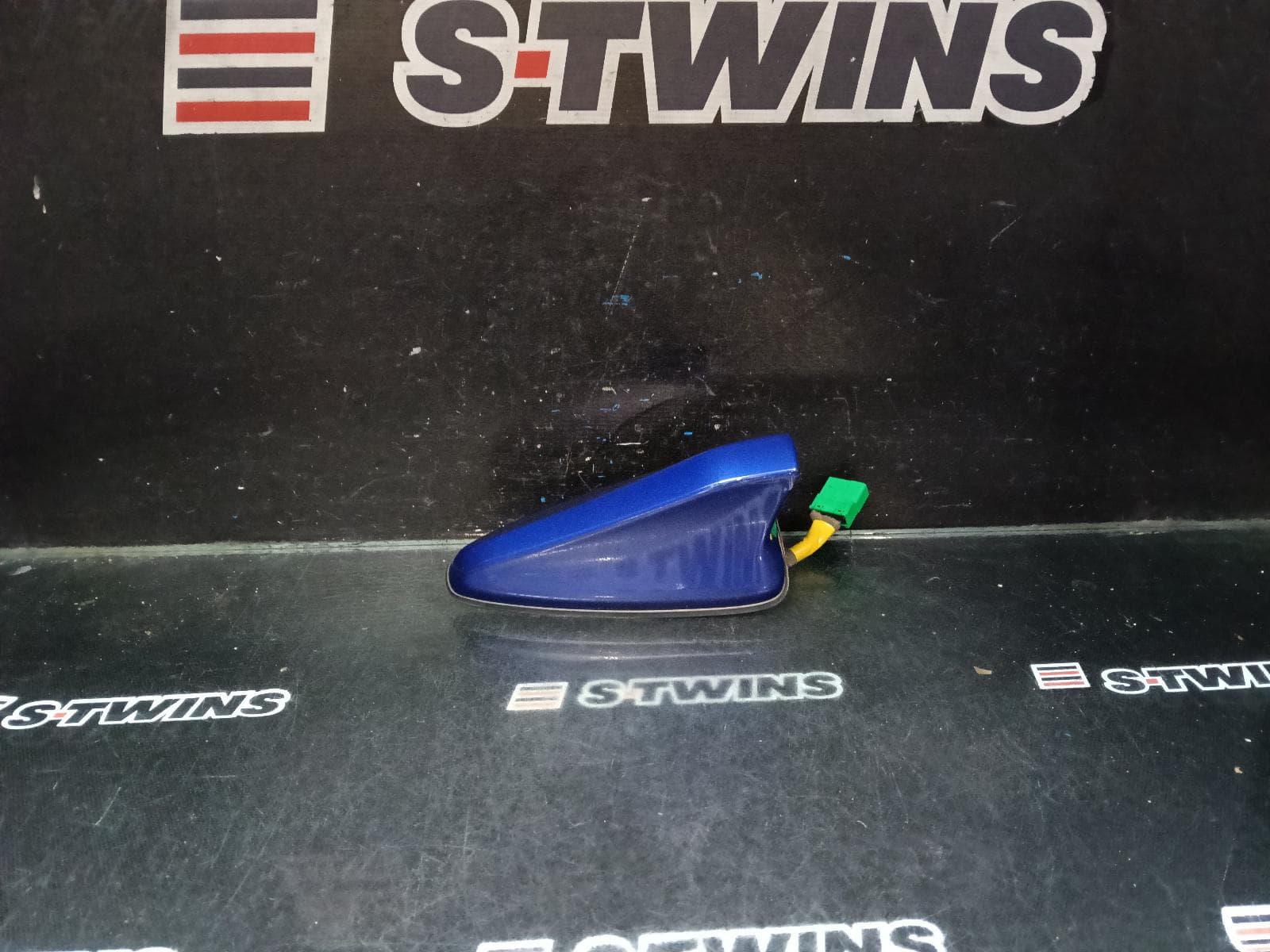 Used auto part listing image: 2022 HYUNDAI I30 ANTENNA SHARK FIN TYPE, NON SUNROOF, PD, HATCH (S. KOREA VIN KMHH), 03/17-12/23