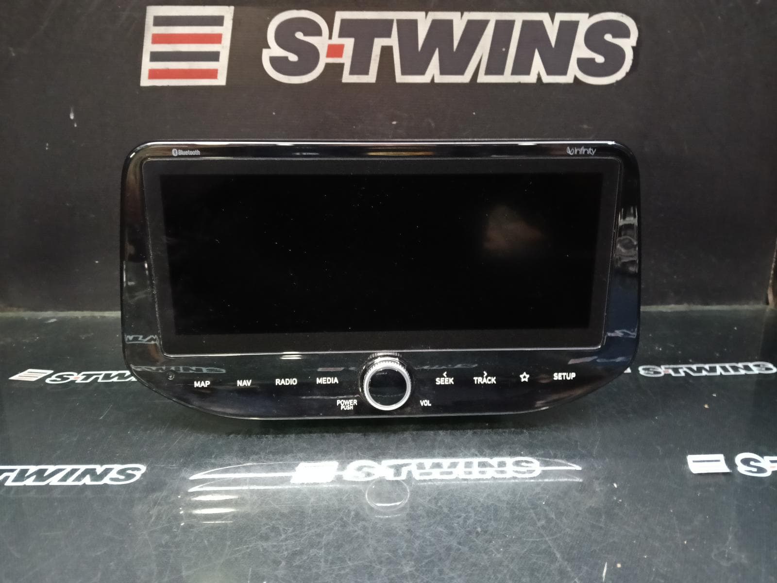 Used auto part listing image: 2022 HYUNDAI I30 HEAD UNIT, W/ DISPLAY UNIT, 10.25IN TOUCHSCREEN, W/ SAT NAV/PREMIUM AUDIO TYPE, PD, HATCH (S. KOREA VIN KMHH), 08/20-12/23