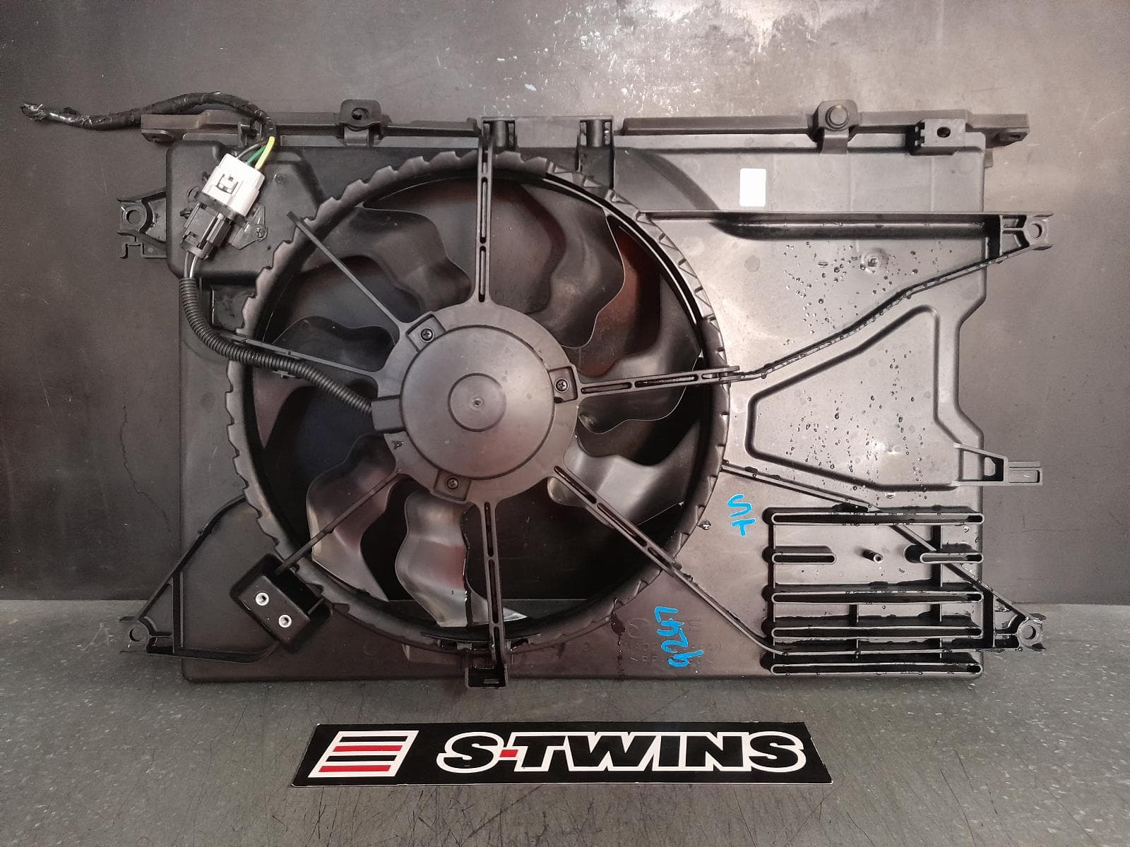 Used auto part listing image: 2021 MAZDA CX30 FAN RADIATOR FAN, PETROL, 2.0, PE-VPS, DM, 10/19- 0000358734