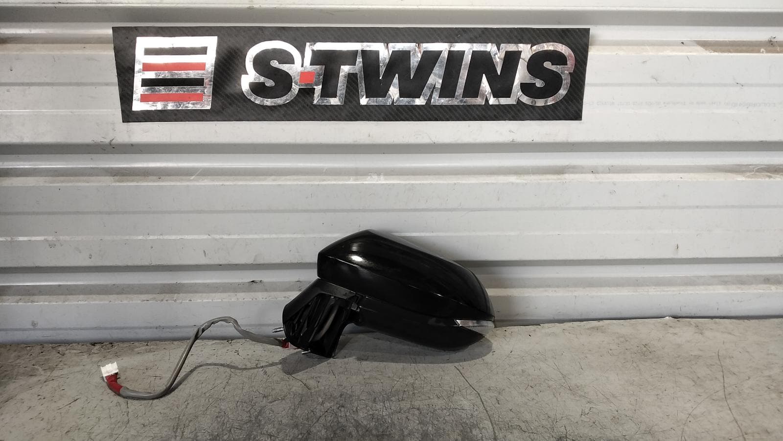 Used auto part listing image: 2023 TOYOTA GR COROLLA LEFT DOOR MIRROR GZEA14, W/ AUTO POWER FOLD TYPE, 06/22- 0000425793
