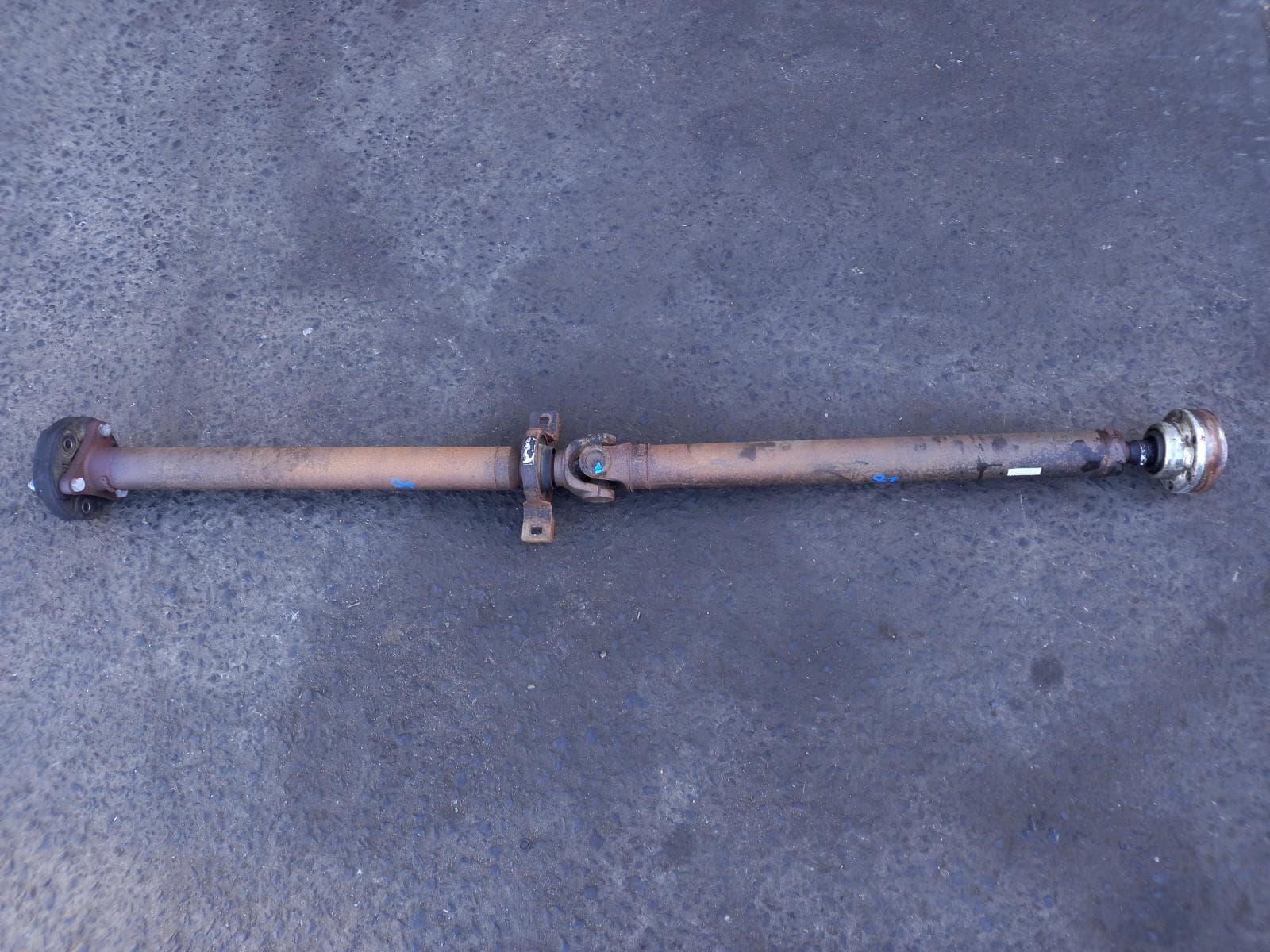 Used auto part listing image: 2009 FORD FALCON REAR PROP SHAFT FG MKI-MKII, UTE, 4.0, TURBO, PETROL, AUTO T/M, 6 SPEED, 05/08-09/14 0000255211