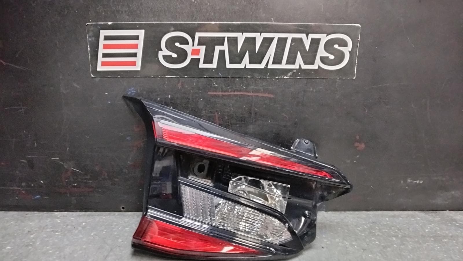 Used auto part listing image: 2024 SUBARU CROSSTREK REAR GARNISH G6X, TAILGATE LAMP (LH SIDE), 10/22- 0000388452