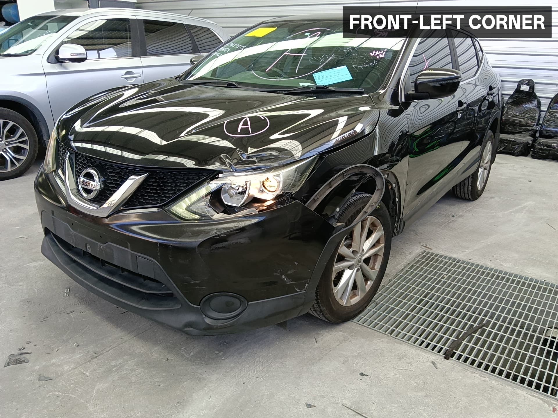 2015 NISSAN QASHQAI 5