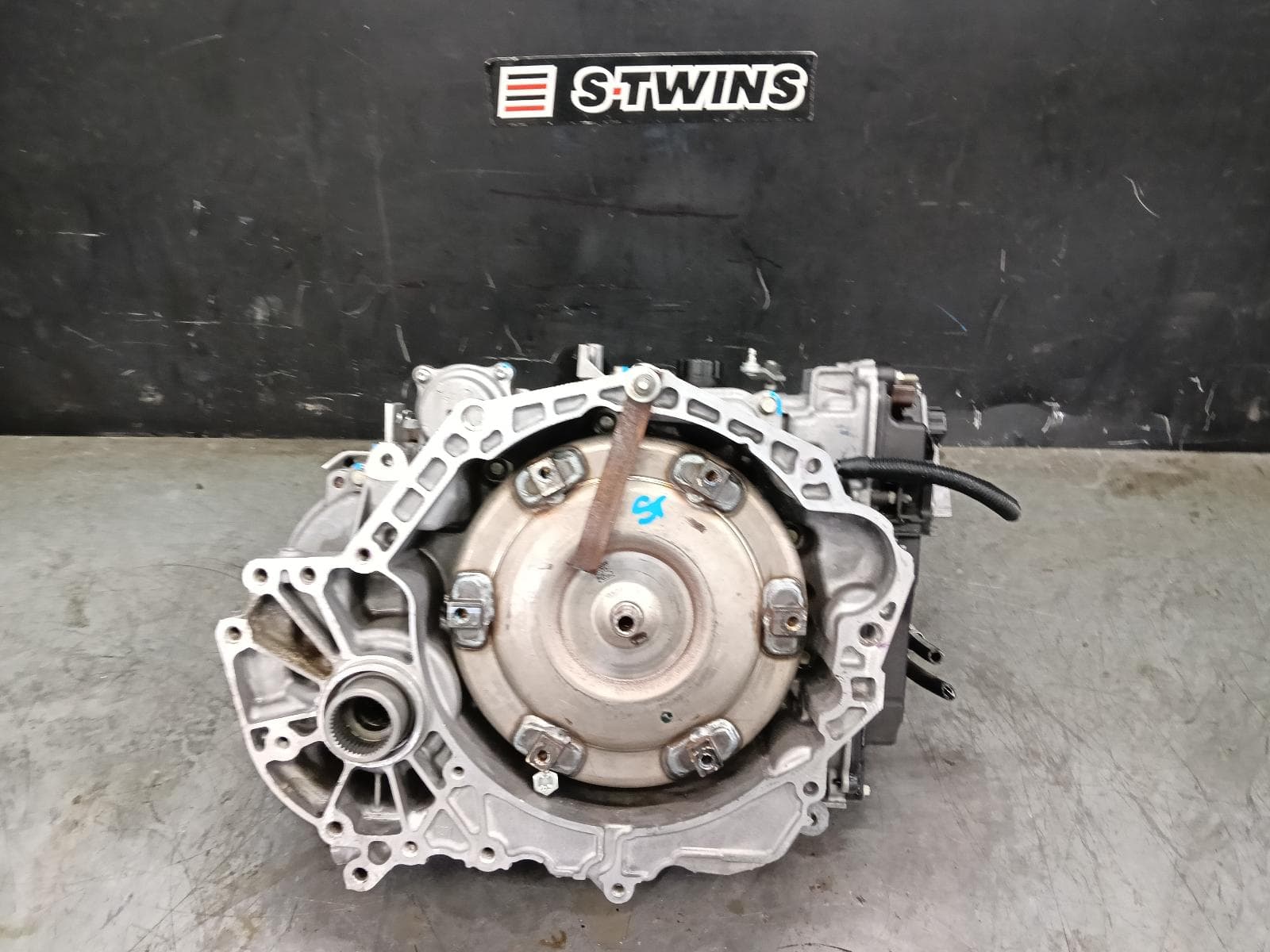 Used auto part listing image: 2018 HOLDEN COMMODORE TRANS GEARBOX AUTO, AWD, PETROL, 3.6, 9 SPEED, NO TRANSFER CASE, ZB, 10/17-12/20