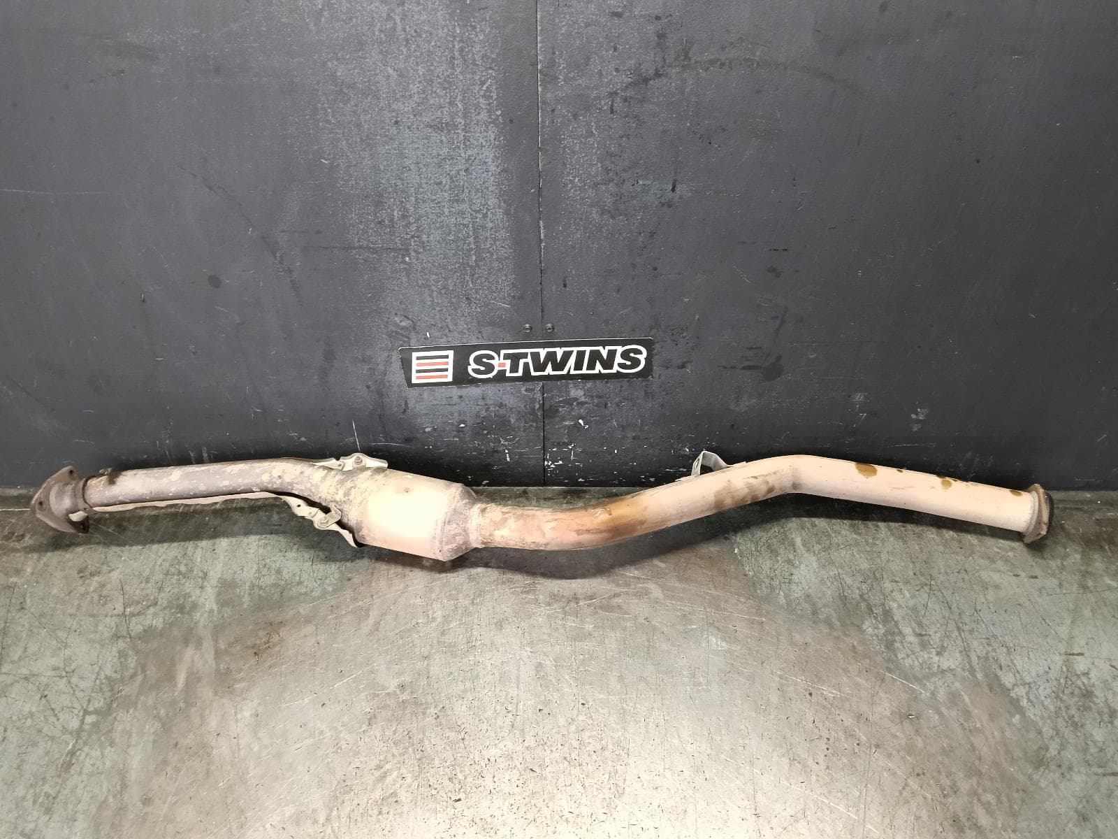 Used auto part listing image: 2013 SUBARU XV CATALYTIC CONVERTER UNDER CAR-CAT TYPE, G4X, 08/11-04/17