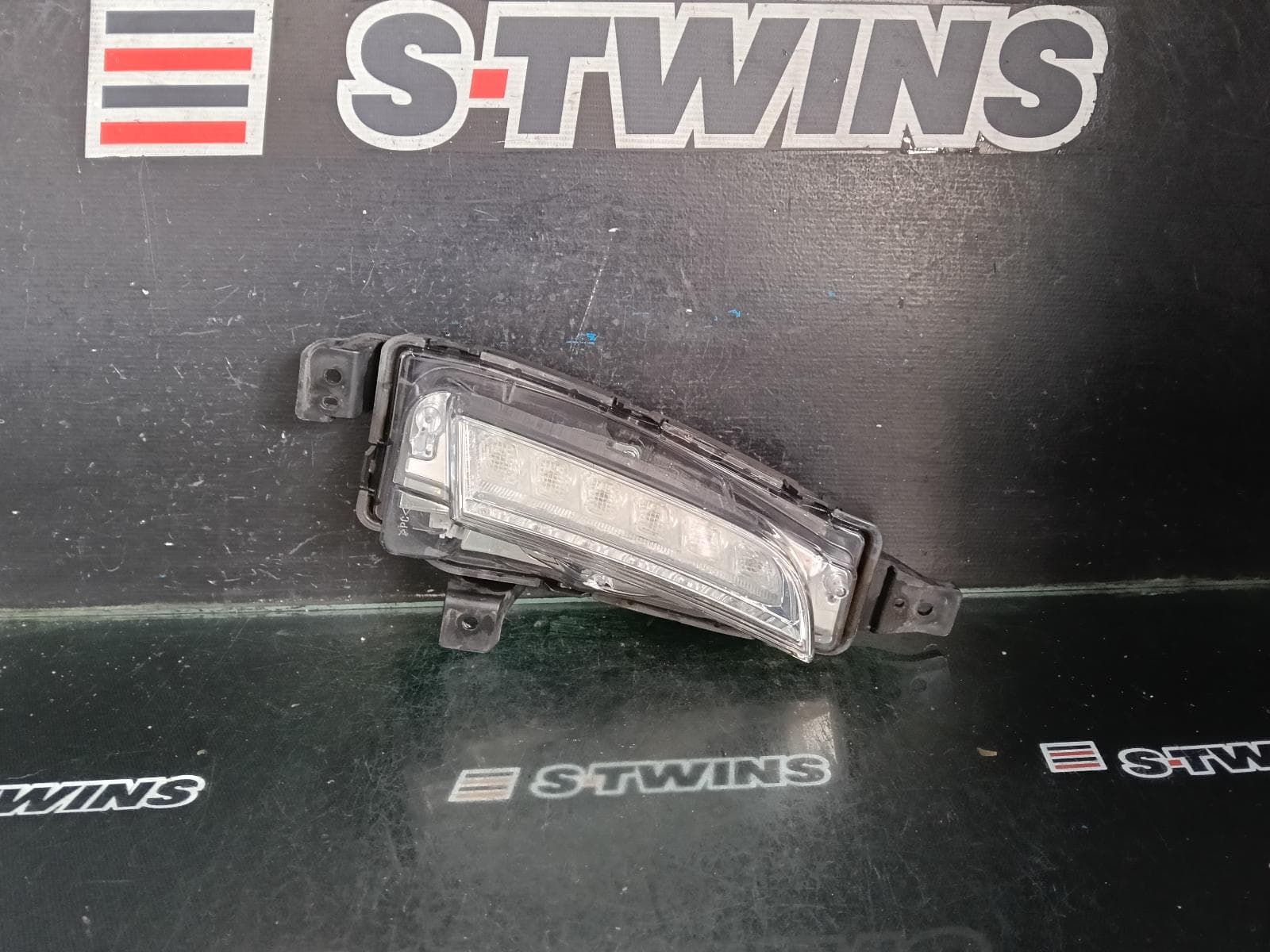 Used auto part listing image: 2016 SUZUKI VITARA DAYTIME RUNNING LAMP, VITARA, LY (VIN TSM), 06/15