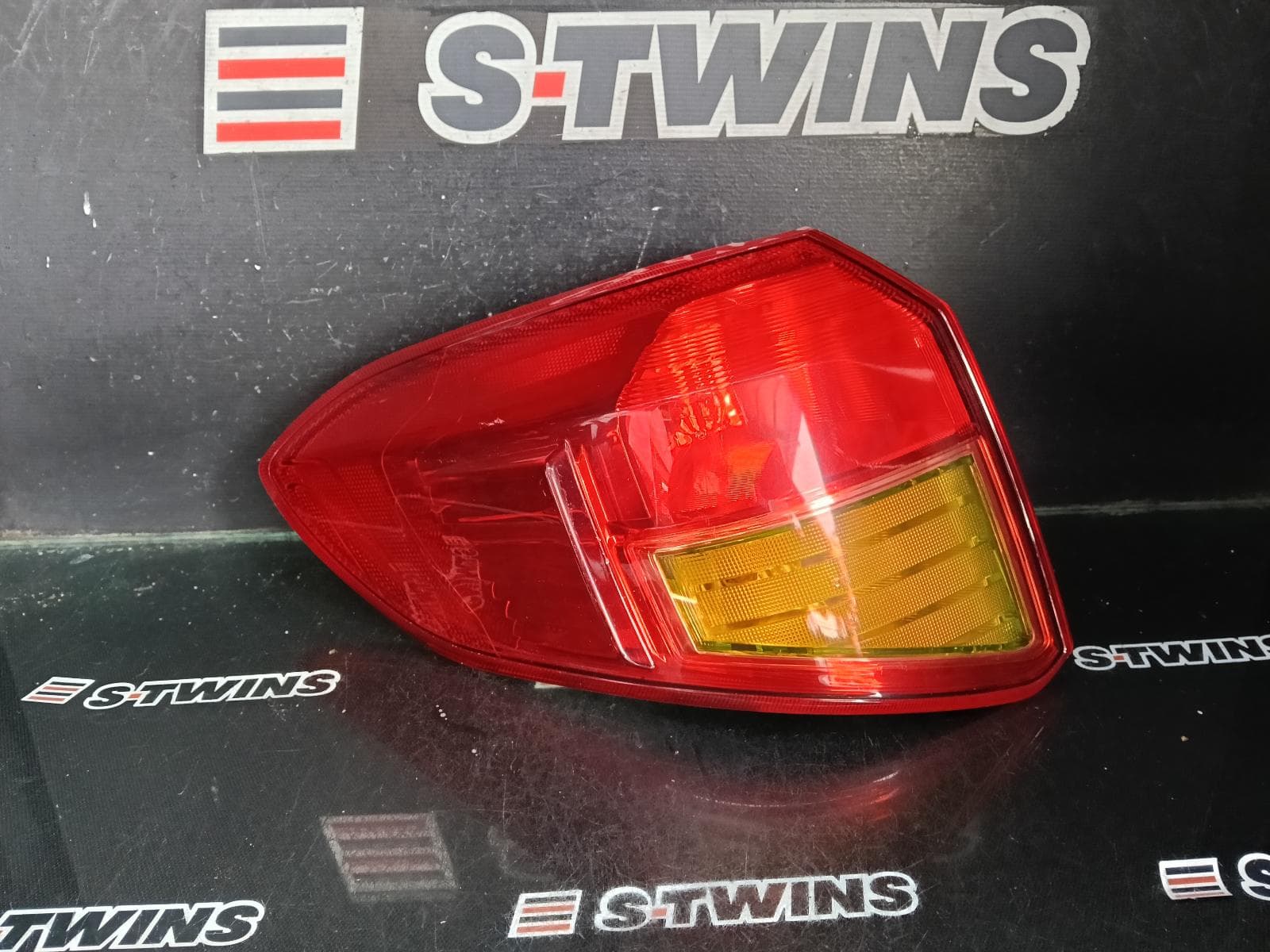 Used auto part listing image: 2016 SUZUKI VITARA LEFT TAILLIGHT VITARA, LY (VIN TSM), IN BODY, W/ HALOGEN TYPE, 06/15-09/18