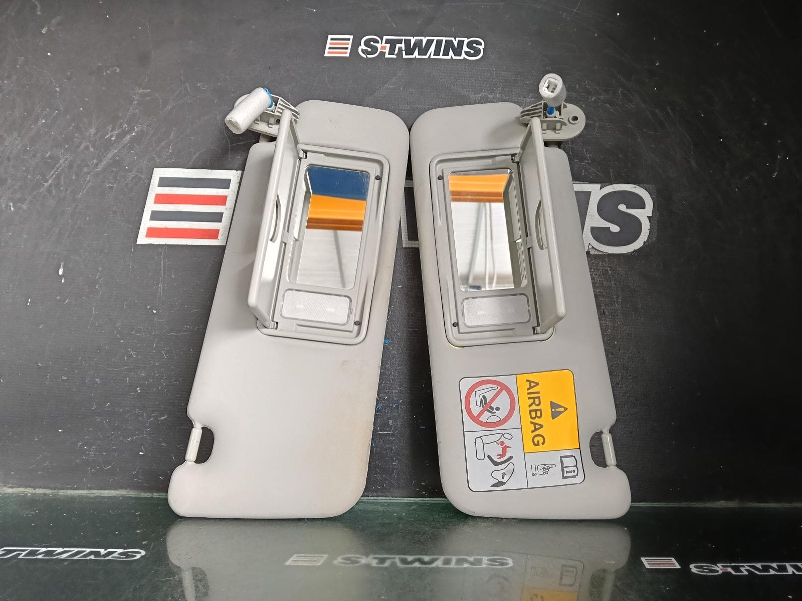 Used auto part listing image: 2016 SUZUKI VITARA SUNVISOR VITARA, LY (VIN TSM), PAIR, 06/15