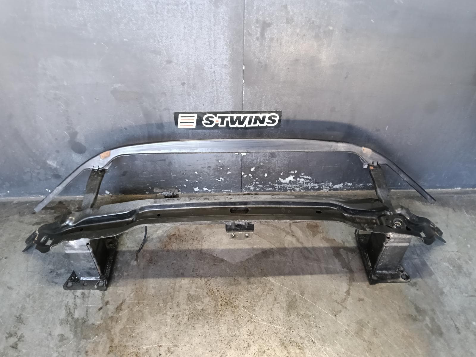 Used auto part listing image: 2017 VOLKSWAGEN TIGUAN F BAR REINFORC BRACK MAIN REINFORCEMENT, 5NA, 06/16-05/21 0000399496