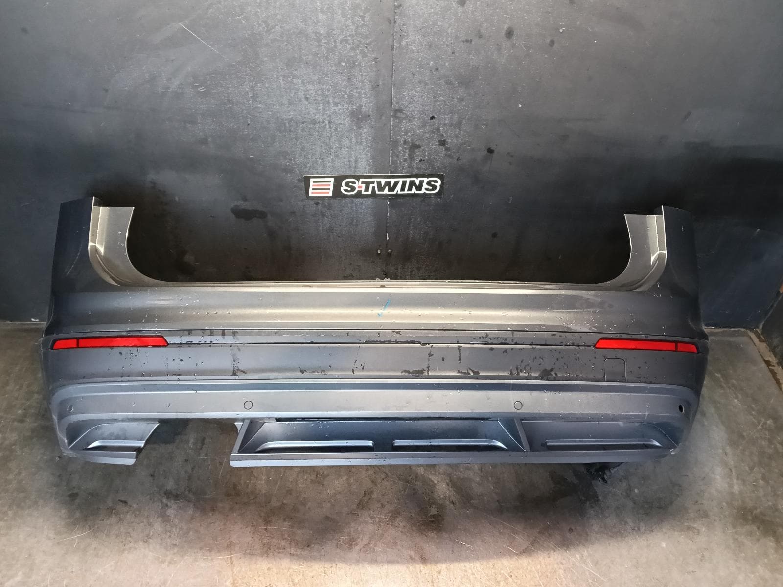 Used auto part listing image: 2017 VOLKSWAGEN TIGUAN REAR BUMPER BUMPER BAR (2 PIECE), COMFORTLINE/ADVENTURE, 5NA, 06/16-05/21 0000399295
