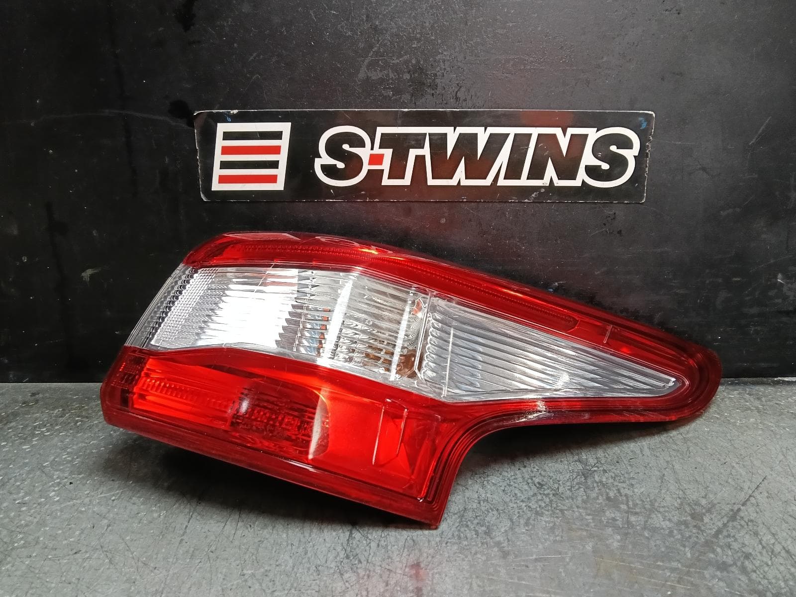 Used auto part listing image: 2016 NISSAN QASHQAI RIGHT TAILLIGHT J11, 12/13-06/17 0000414682