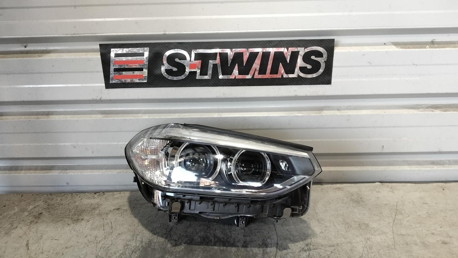 Used auto part listing image: 2019 BMW X3 RIGHT HEADLAMP G01, NON ADAPTIVE LED TYPE, 08/17-07/21 0000424976