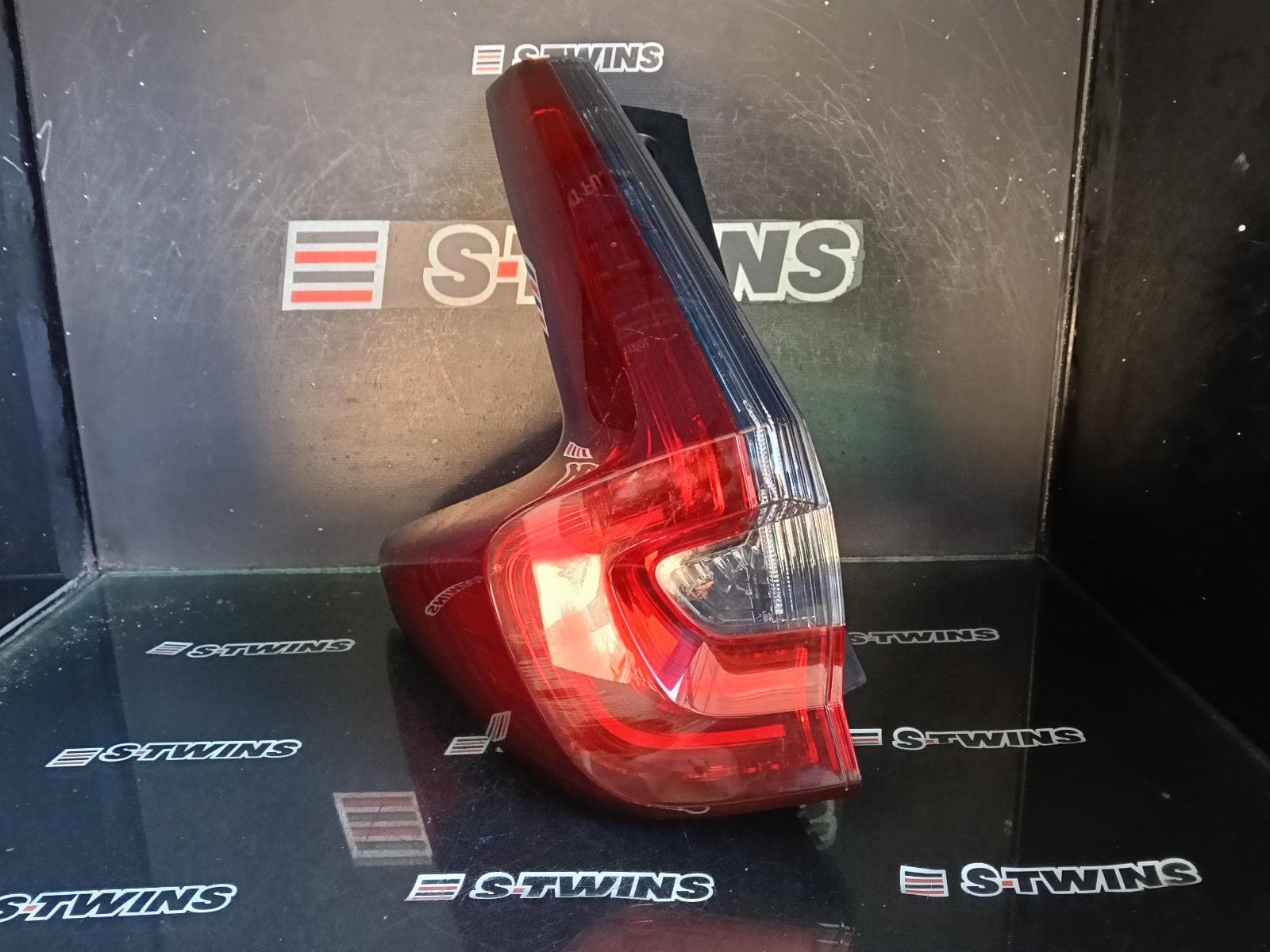 Used auto part listing image: 2021 HONDA CRV LEFT TAILLIGHT RW, 07/20-08/23 0000406448