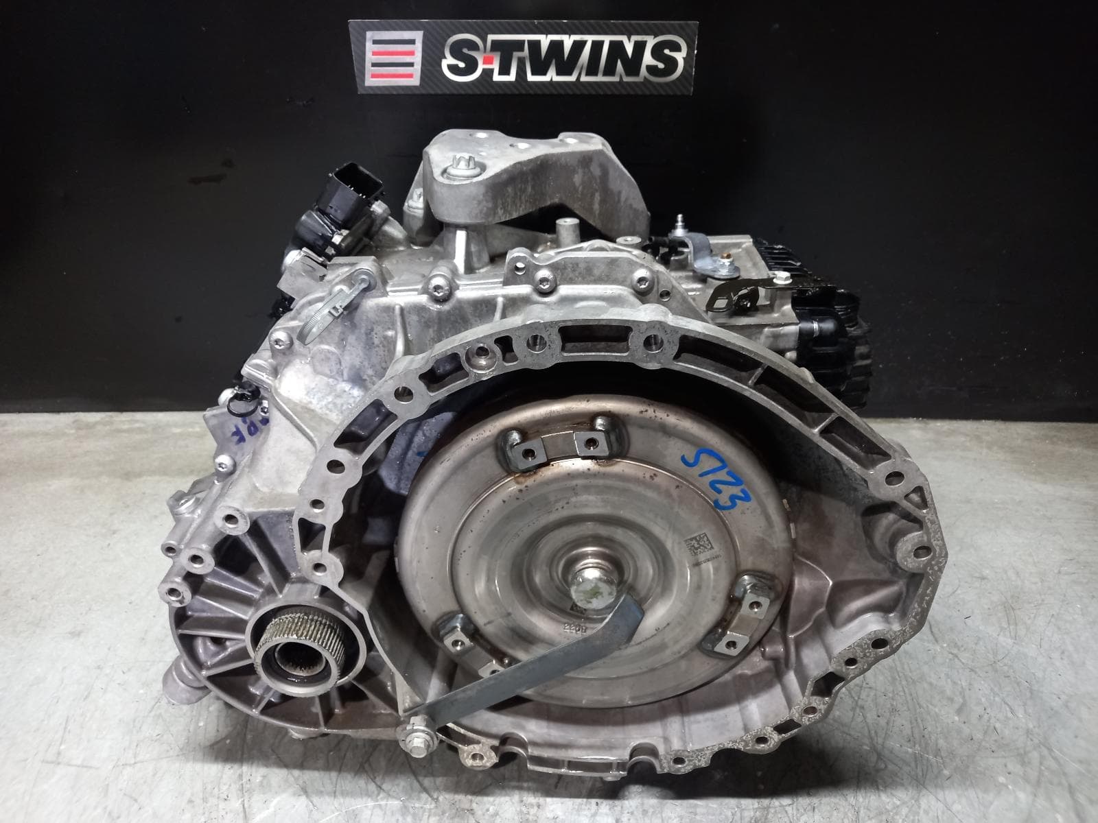 Used auto part listing image: 2014 JEEP CHEROKEE TRANS GEARBOX KL, AUTO, AWD, PETROL, 3.2, NON TRANSFER CASE, 02/14-11/22 0000244332