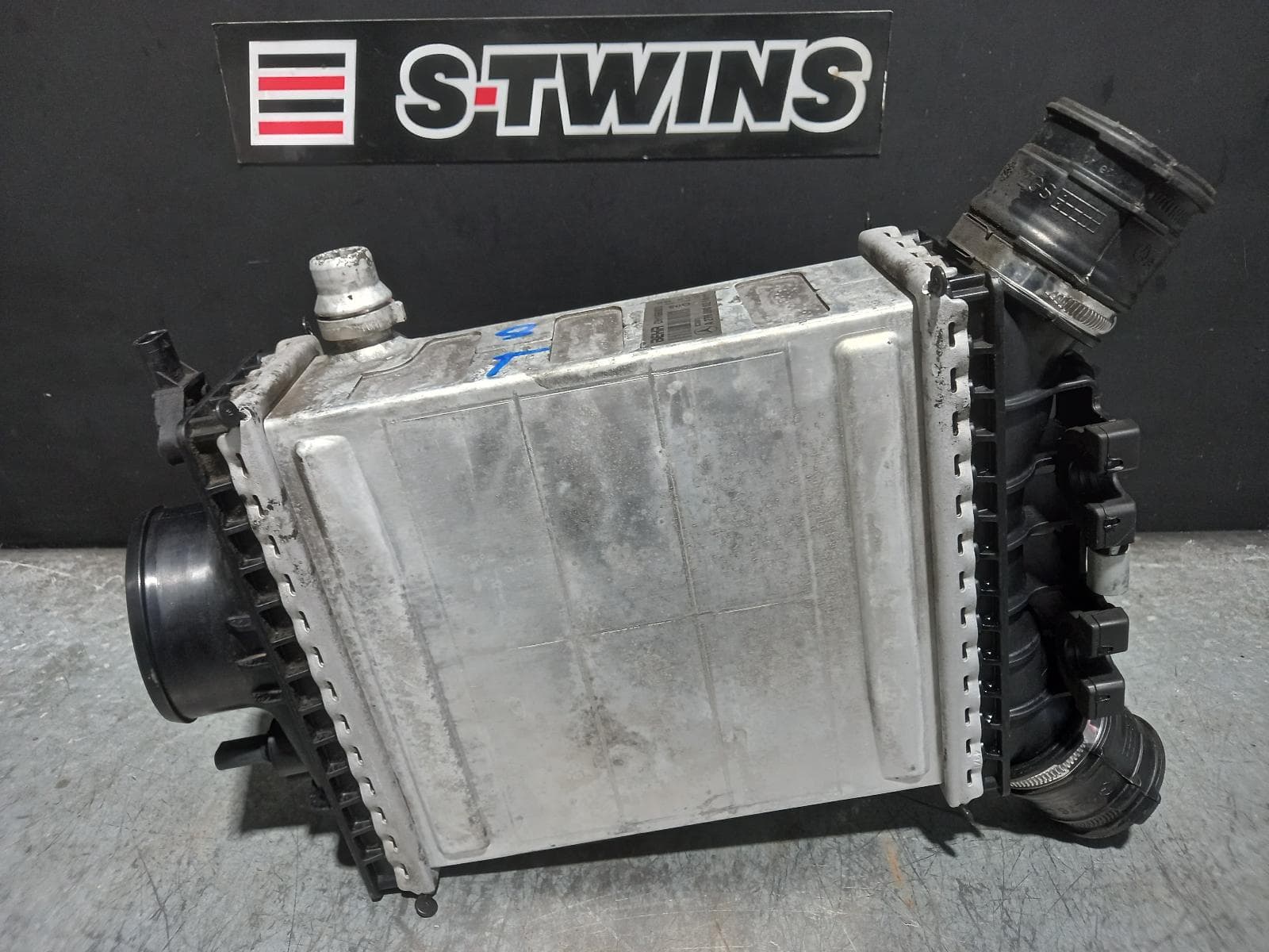 Used auto part listing image: 2016 MERCEDES GLE CLASS INTERCOOLER PETROL, 3.0, C292/W166, 06/15-04/19 0000313479