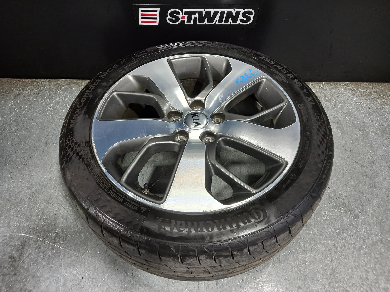 Used auto part listing image: 2017 KIA OPTIMA WHEEL MAG FACTORY, 18X7.5IN, GT TYPE, JF, 11/15-01/20 0000283875