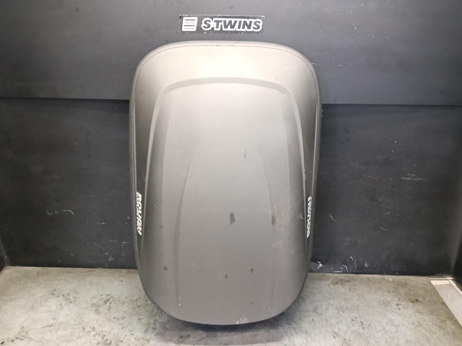 Used auto part listing image: 2022 HONDA CRV ROOF RACK BARS RW, 05/17-08/23 0000399778