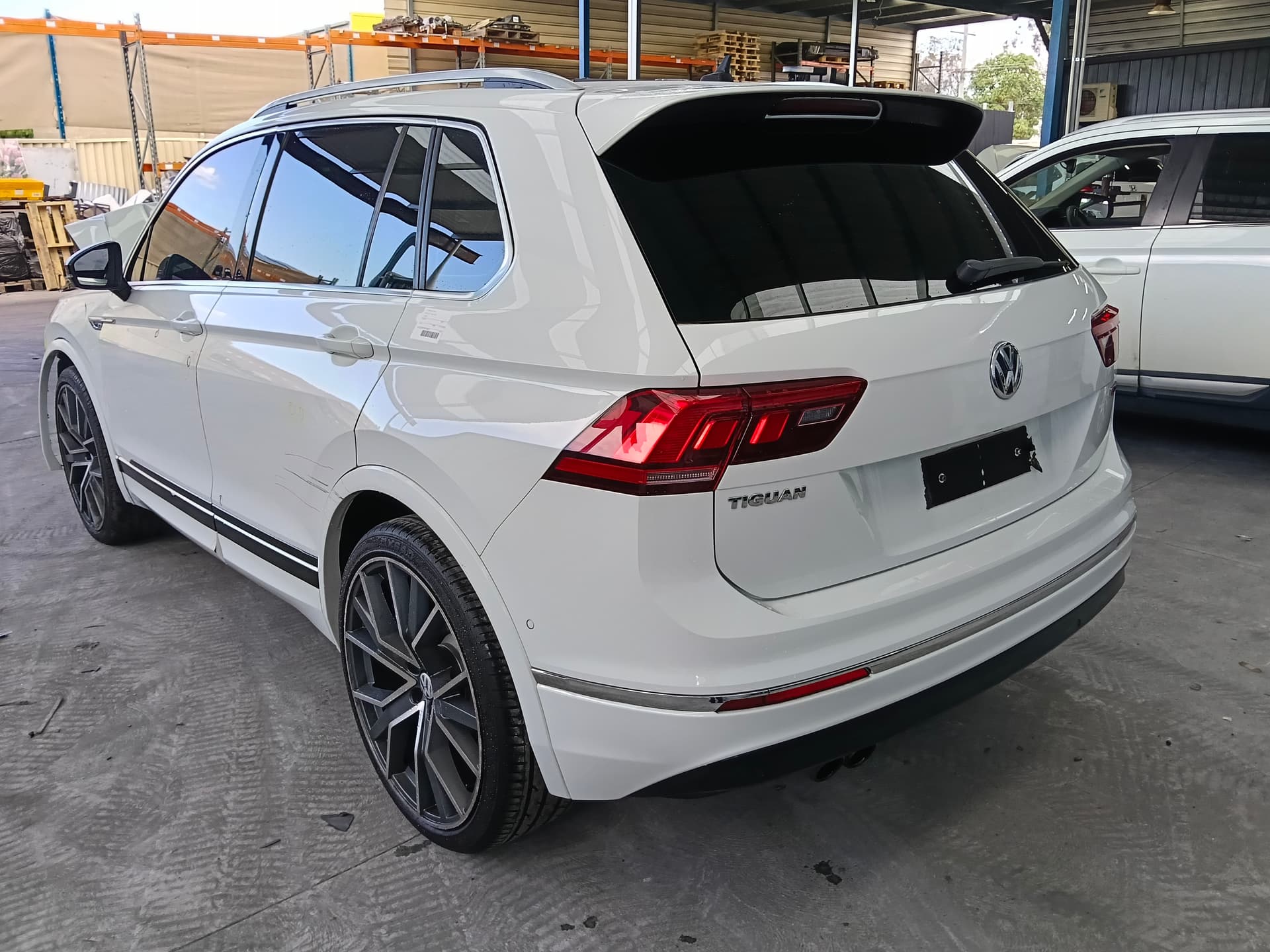 Used auto part listing image: 2019 VOLKSWAGEN TIGUAN TRANSFER CASE AUTO, PETROL, 2.0, TURBO, DQ500, 5NA, 06/16-02/24