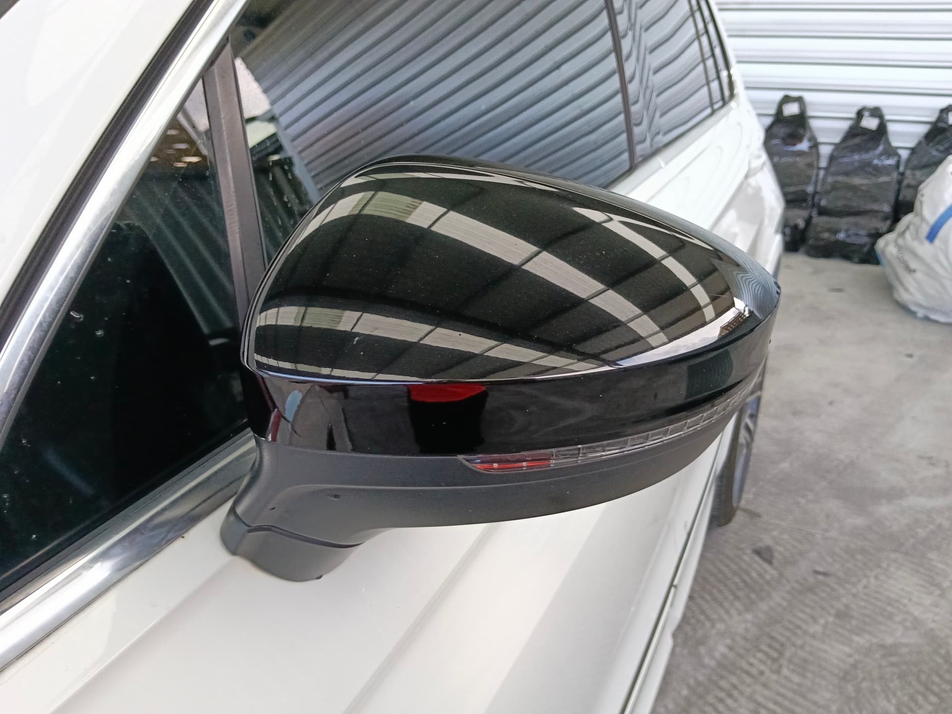 2019 VOLKSWAGEN TIGUAN 15