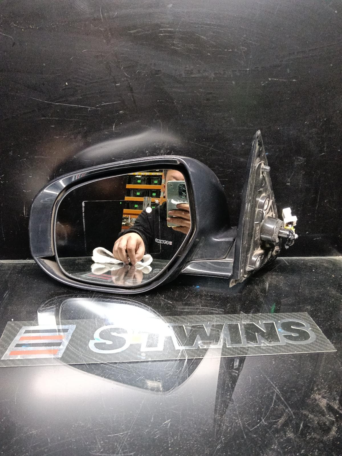 Used auto part listing image: 2020 MITSUBISHI OUTLANDER LEFT DOOR MIRROR ZK-ZL, W/ FLASHER, MANUAL FOLD, NON CAMERA TYPE, 07/15-07/21 0000406686