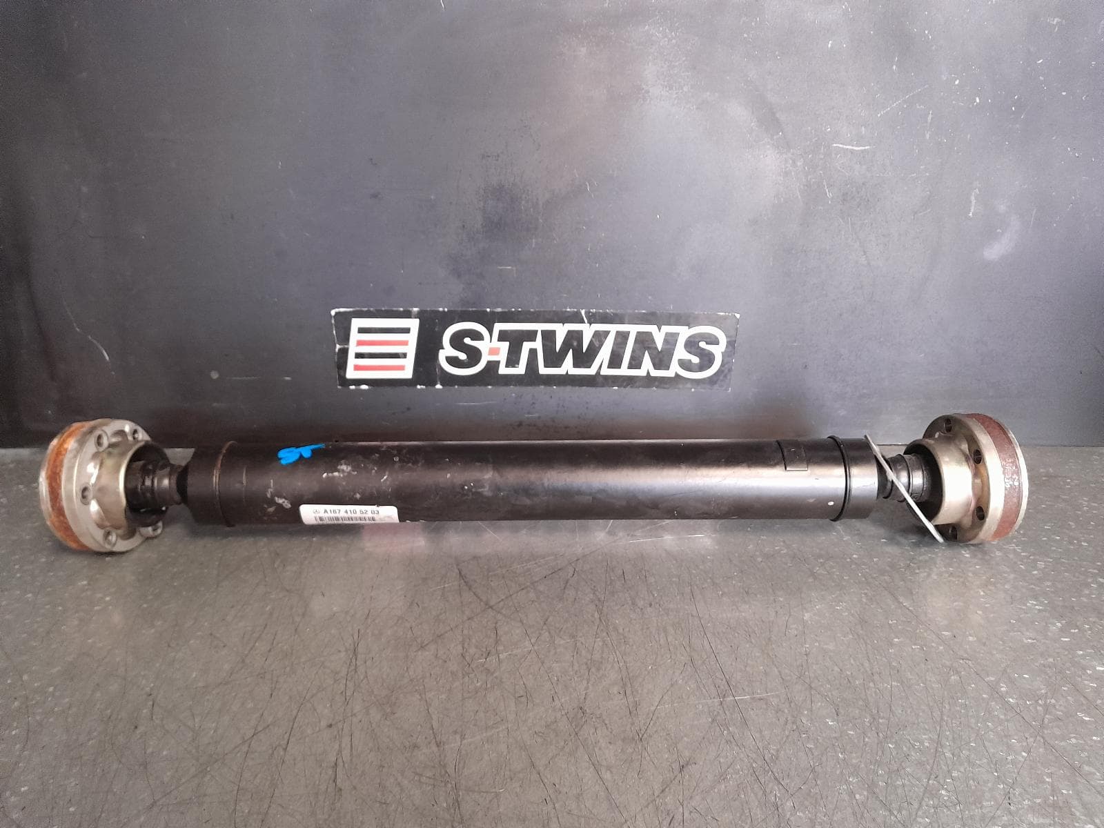 Used auto part listing image: 2022 MERCEDES GLE CLASS FRONT PROP SHAFT V167/C167, 05/19- 0000337573