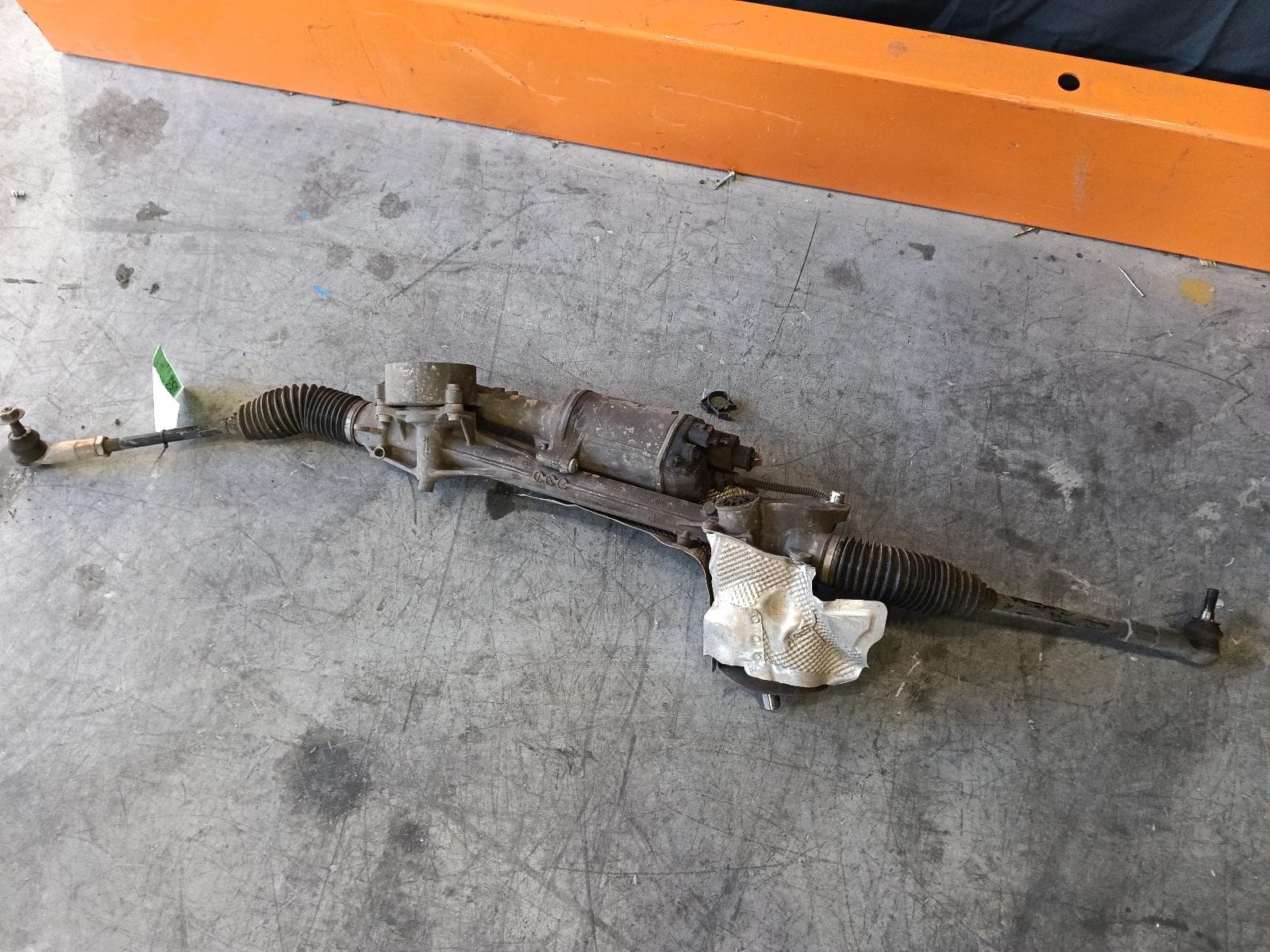 Used auto part listing image: 2016 VOLKSWAGEN PASSAT STEERING BOX RACK B8/MK7, 06/15-05/23 0000384875