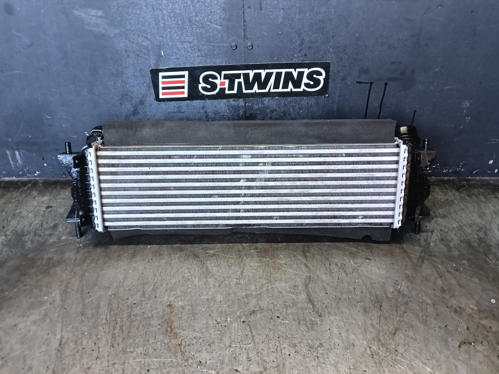 Used auto part listing image: 2024 NISSAN NAVARA INTERCOOLER NP300, DIESEL, 2.3, YS23DDTT, 04/15-01/26
