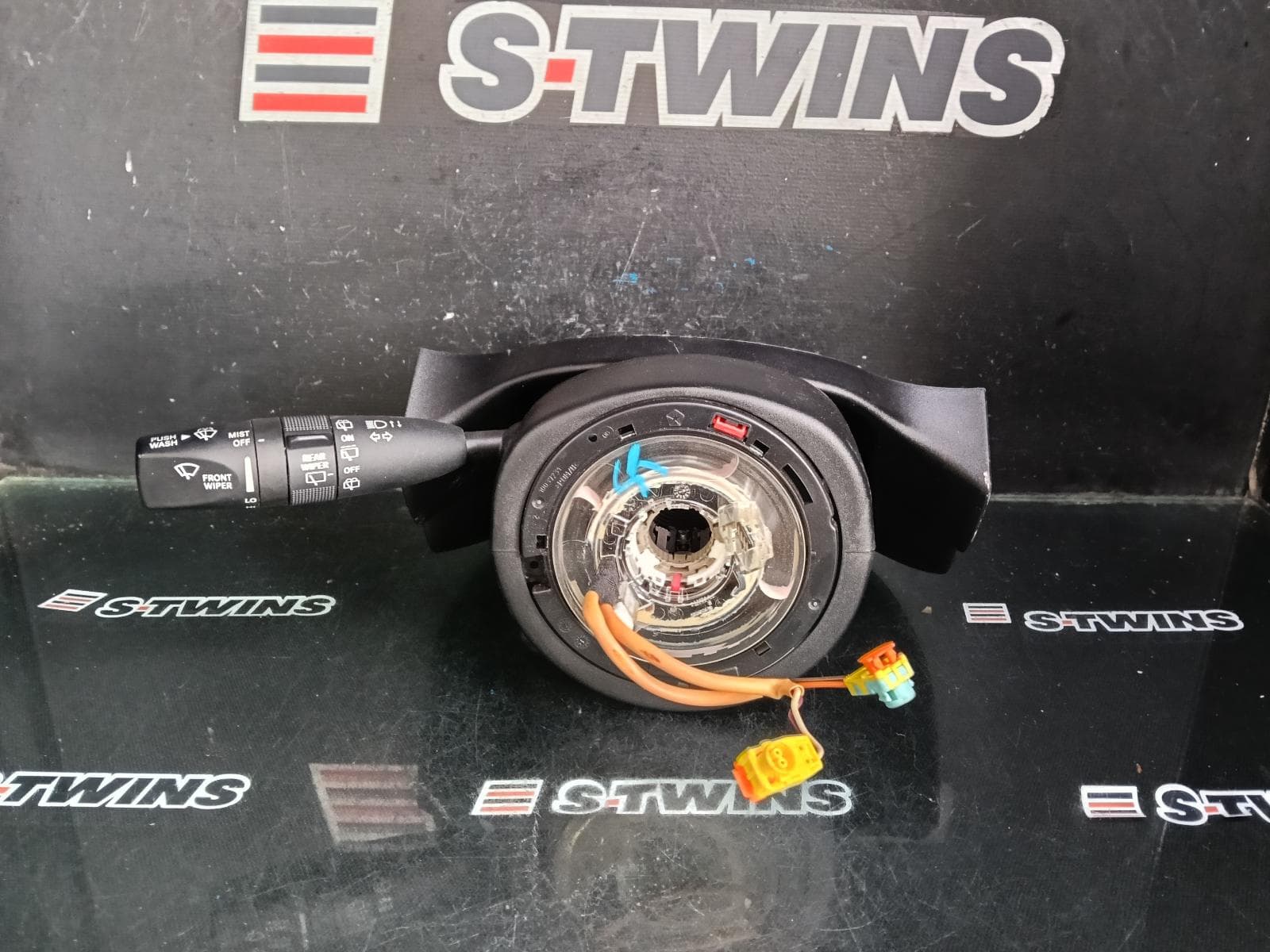 Used auto part listing image: 2018 JEEP GRANDCHEROKEE COMBINATION SWITCH ASSY, HEATED & POWER TILT/TELESCOPING STEERING WHEEL TYPE, WK, 01/18-02/22
