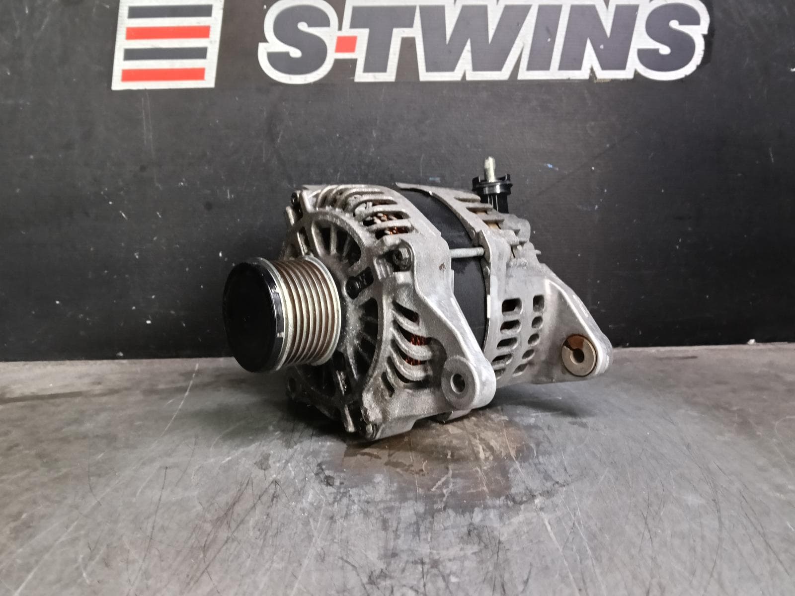 Used auto part listing image: 2013 SUBARU FORESTER ALTERNATOR DIESEL, 2.0, EE20, 170AMP, SJ, 12/12-08/18 0000384484