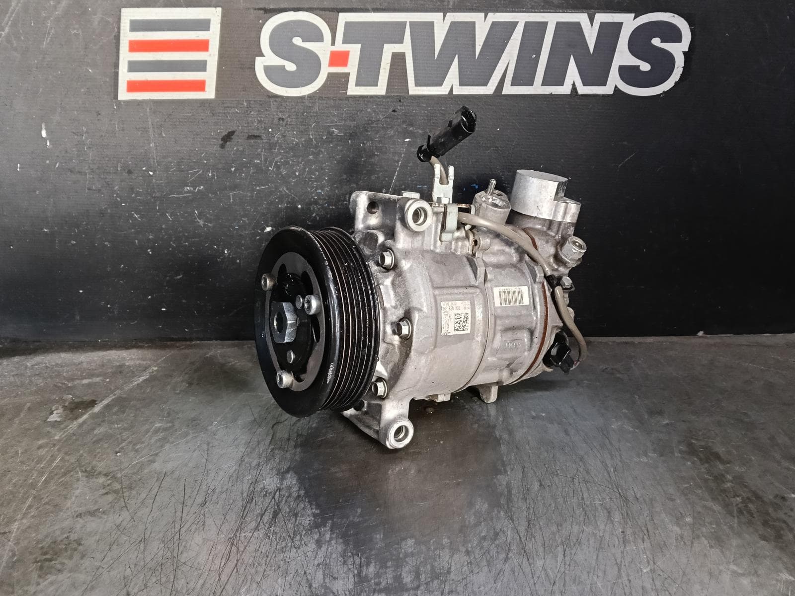 Used auto part listing image: 2019 VOLKSWAGEN AMAROK A C COMPRESSOR 2H, 3.0, DIESEL, 09/16-09/22