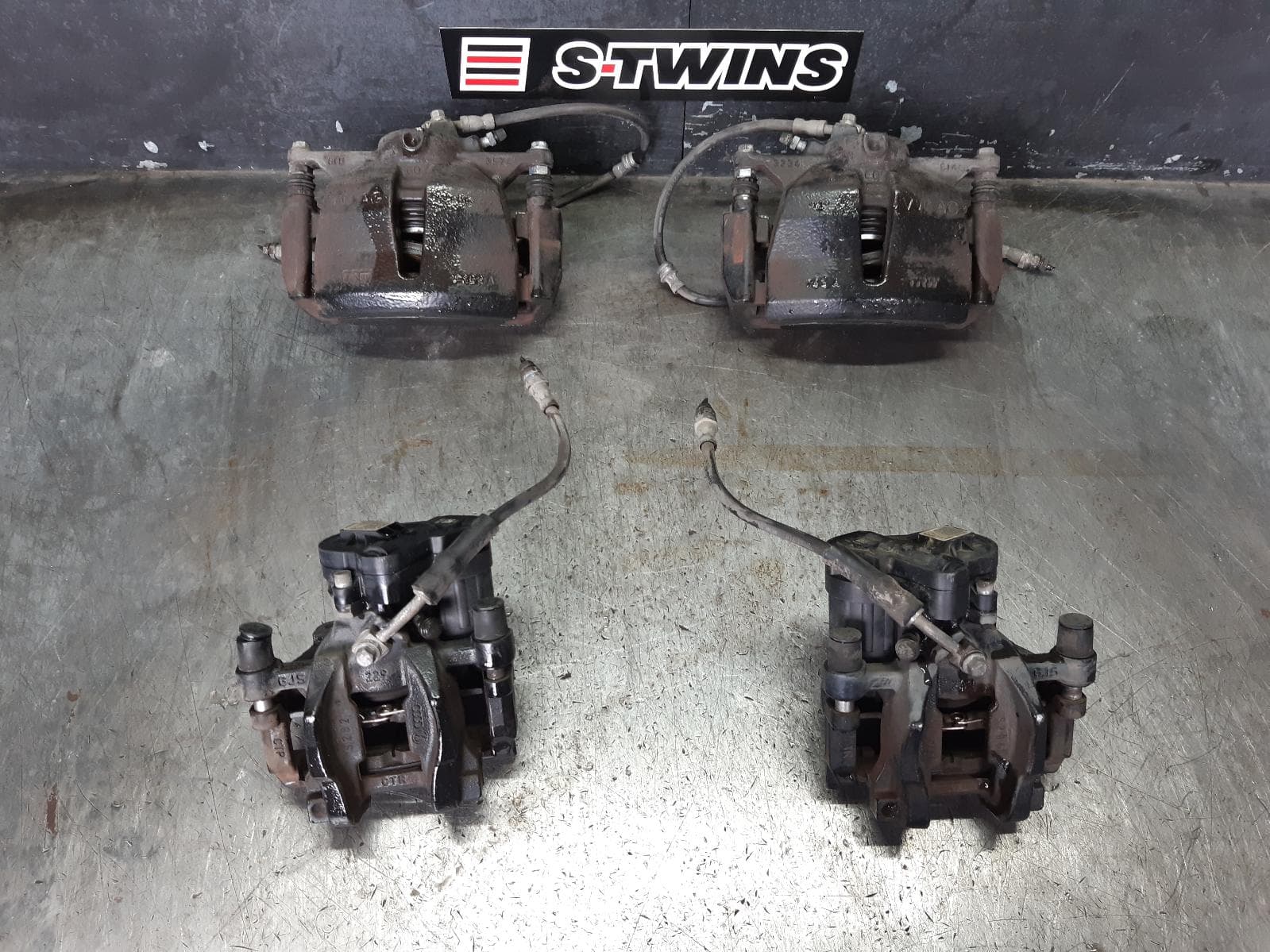 Used auto part listing image: 2015 VOLKSWAGEN GOLF CALIPER LH FRONT, R TYPE, GEN 7, 04/14-08/20 0000351217