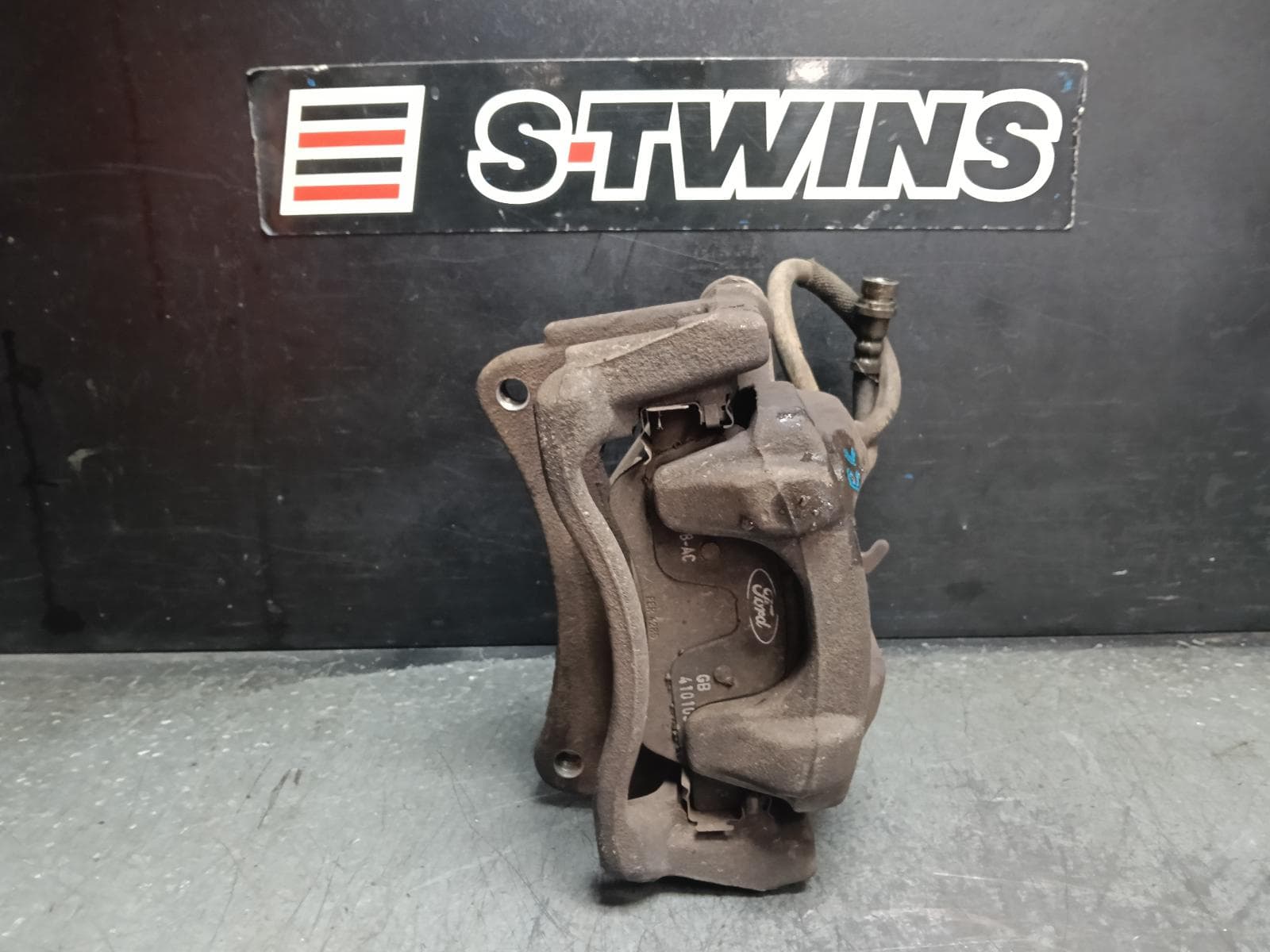 Used auto part listing image: 2024 FORD TRANSIT CALIPER RH REAR, SINGLE WHEEL TYPE, VO, 02/14- 0000412509