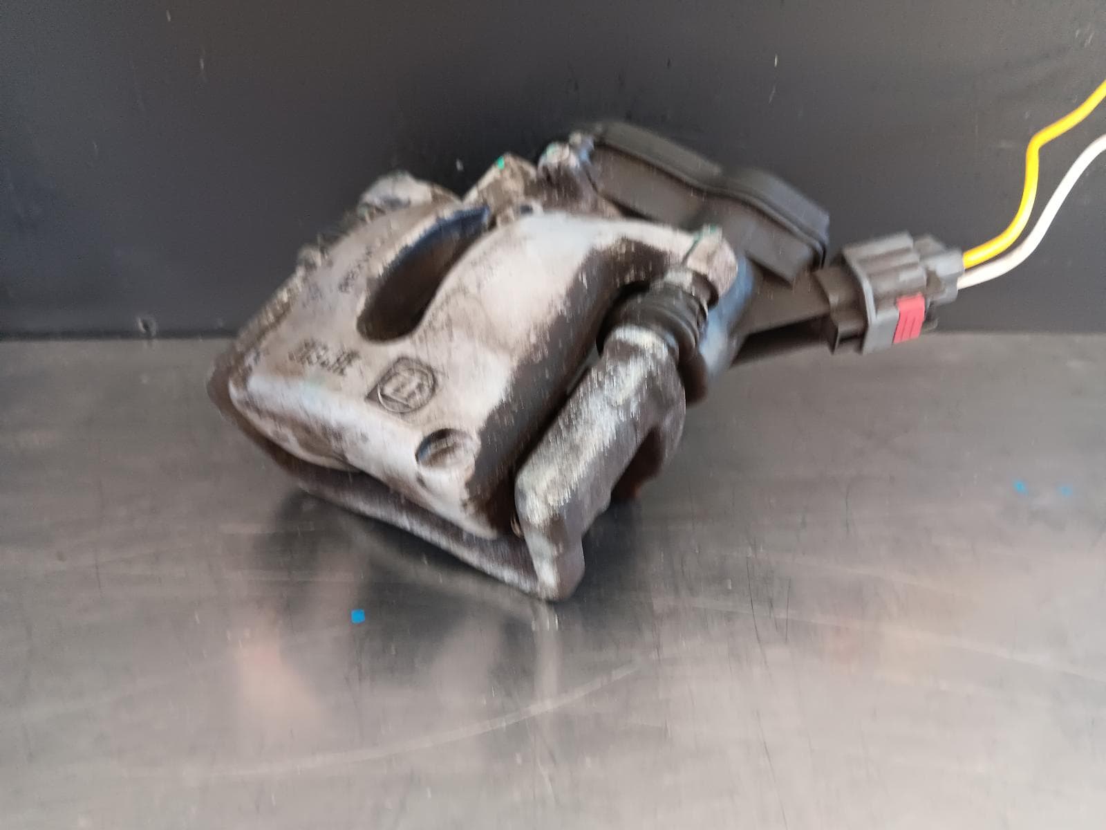 Used auto part listing image: 2022 RENAULT ARKANA CALIPER JL1, LH REAR, 05/21- 0000312937