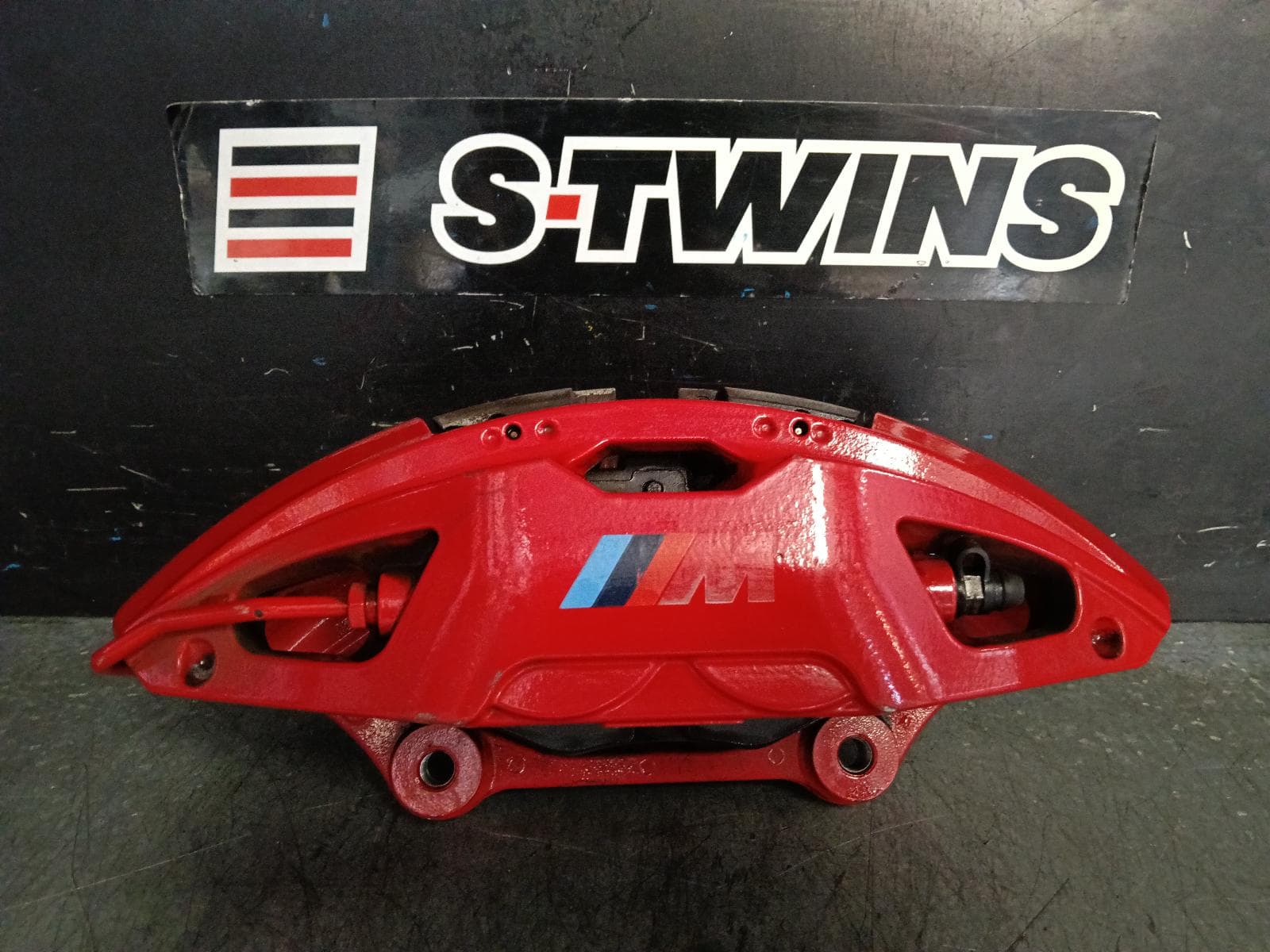 Used auto part listing image: 2021 BMW X3 CALIPER RH FRONT, M SPORT, RED, G01/F97, 08/17-08/24 0000394985