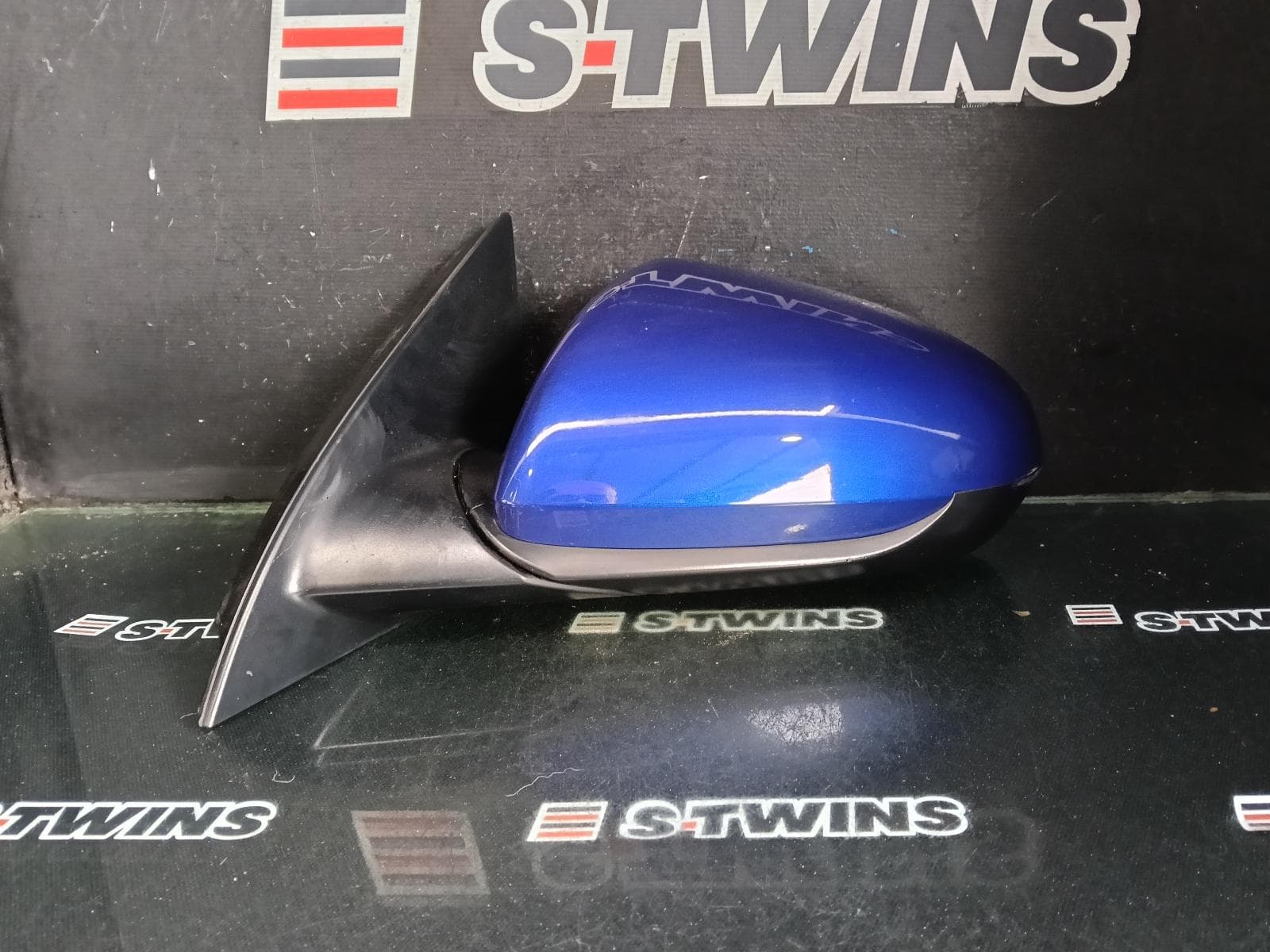 Used auto part listing image: 2018 HYUNDAI I30 LEFT DOOR MIRROR PD, HATCH (S.KOREA VIN KMHH), W/ MANUAL FOLD, NON INDICATOR, NON BLIND SPOT TYPE, 03/17-12/23 0000428842