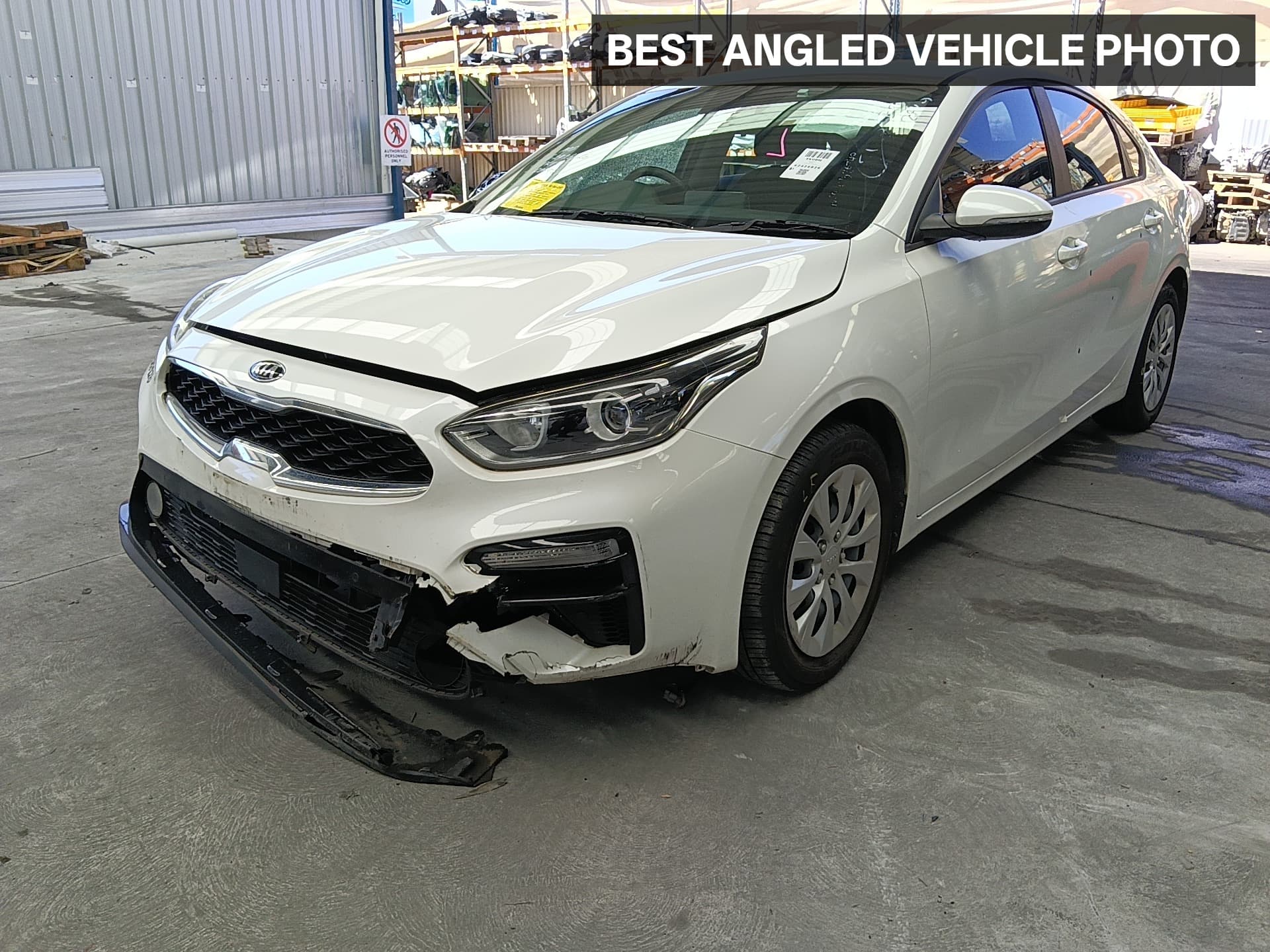 Used auto part listing image: 2020 KIA CERATO RIGHT FRONT STRUT BD, 2.0, 04/18-09/24