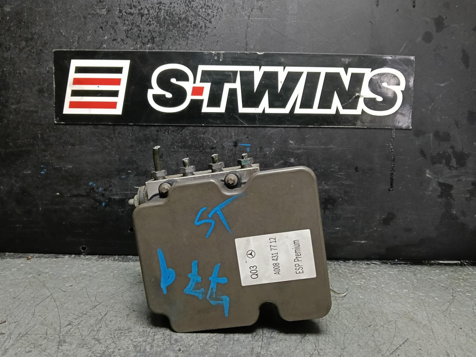 Used auto part listing image: 2012 MERCEDES B CLASS ABS PUMP MODULATOR W246, P/N A0084316912, 12/11-02/19
