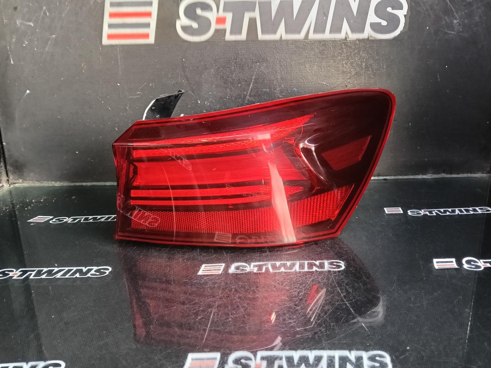 Used auto part listing image: 2023 KIA CERATO RIGHT TAILLIGHT BD, IN BODY, SEDAN, LED TYPE, 04/21-09/24 0000401133