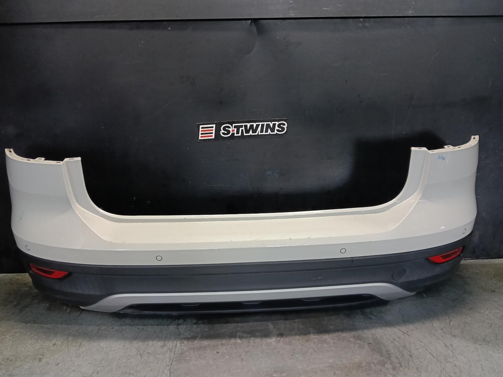 Used auto part listing image: 2022 VOLKSWAGEN T-CROSS REAR BUMPER BUMPER BAR (2 PIECE), NON R-LINE, C1, 01/20-03/24 0000413633
