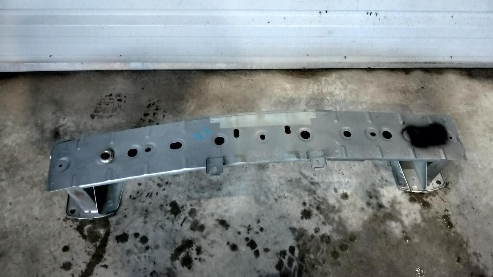 Used auto part listing image: 2015 MAZDA 3 F BAR REINFORC BRACK MAIN REINFORCEMENT, BM, 11/13-05/16 0000406678