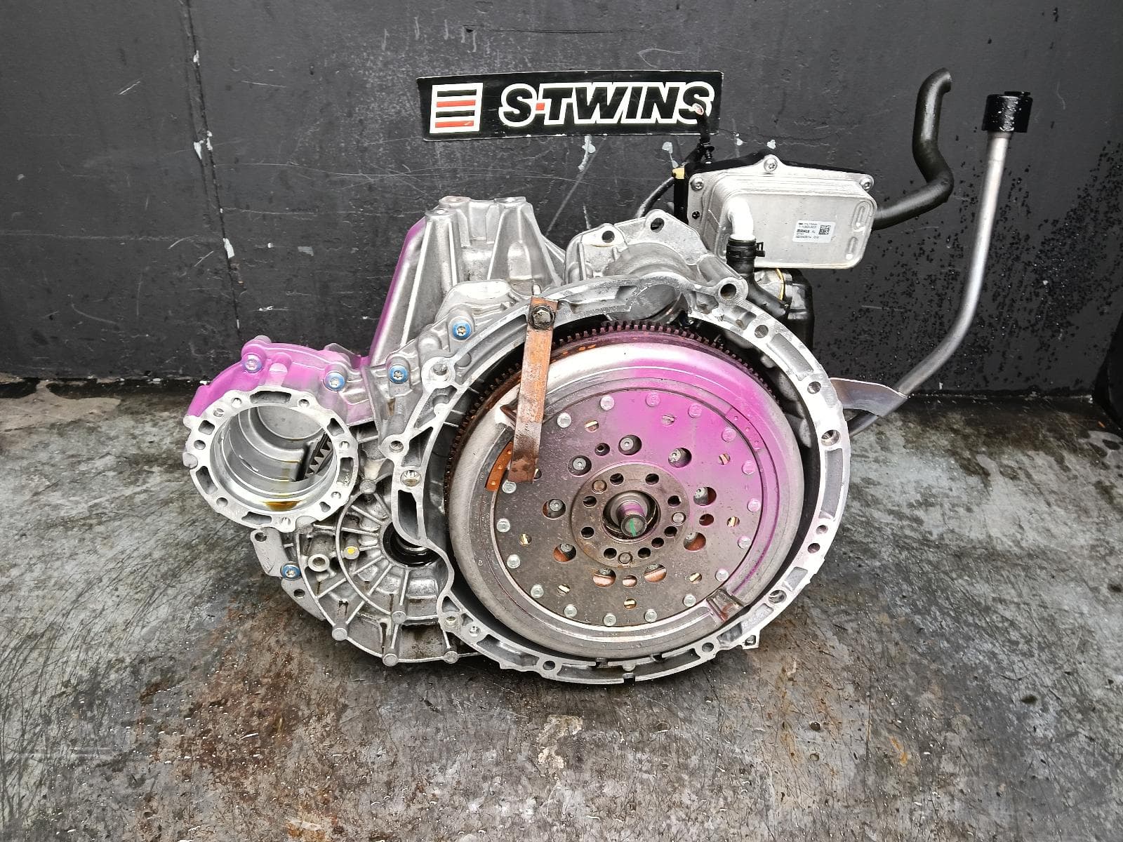 Used auto part listing image: 2015 MERCEDES GLA CLASS TRANS GEARBOX AUTO, AWD, PETROL, 2.0, TURBO, X156, GLA250, 724.011 CODE, 04/14-01/20 0000429524