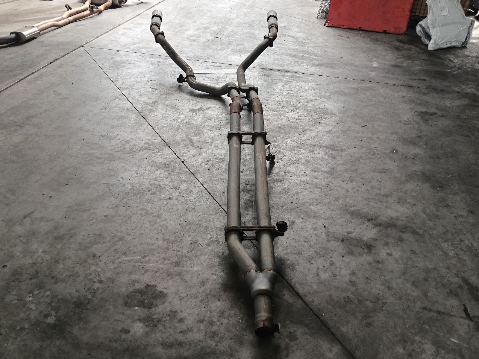 Used auto part listing image: 2021 RAM 1500 EXHAUST SYSTEM DS, 01/16-12/23 0000422843
