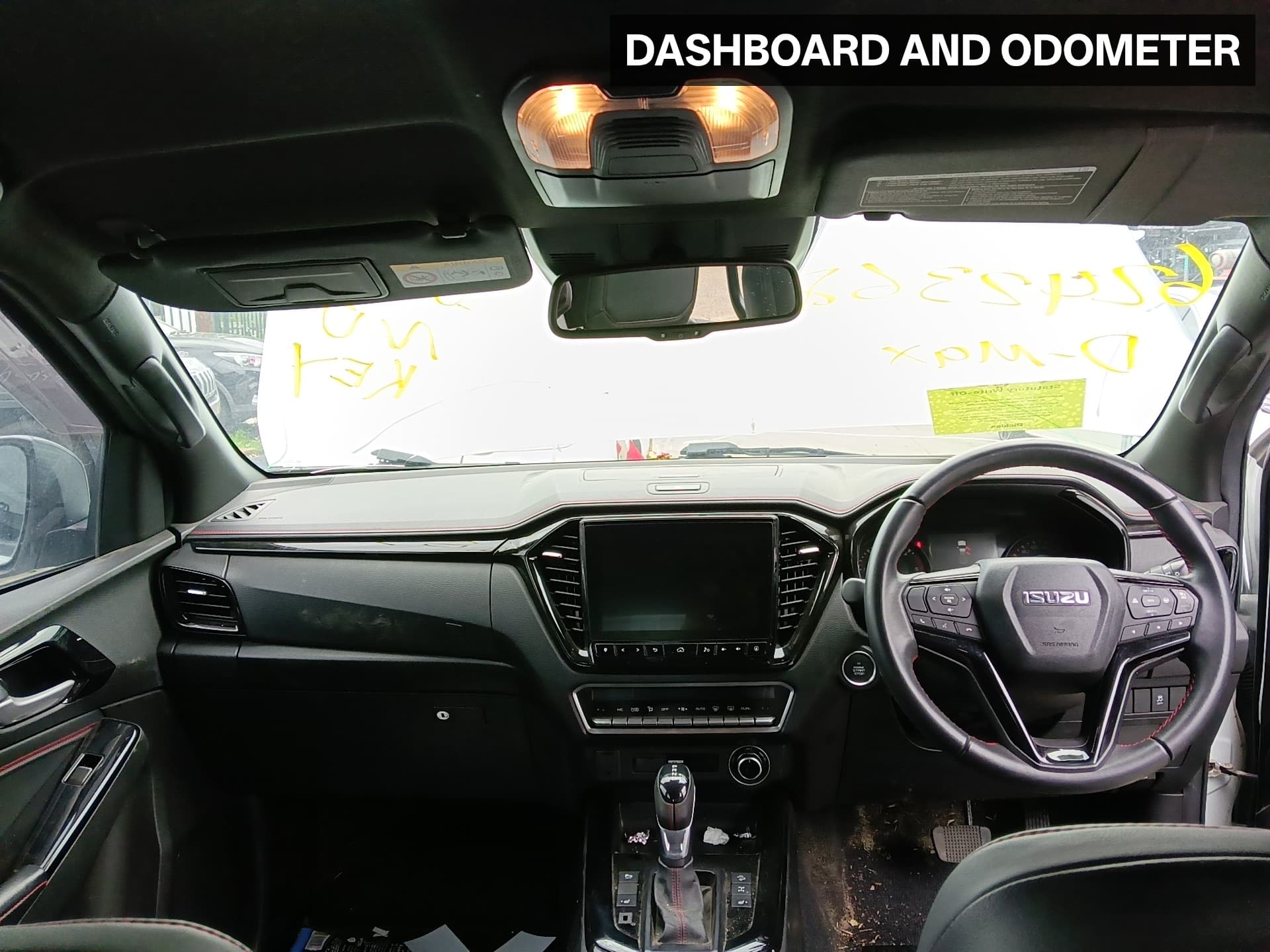 2022 ISUZU DMAX 7