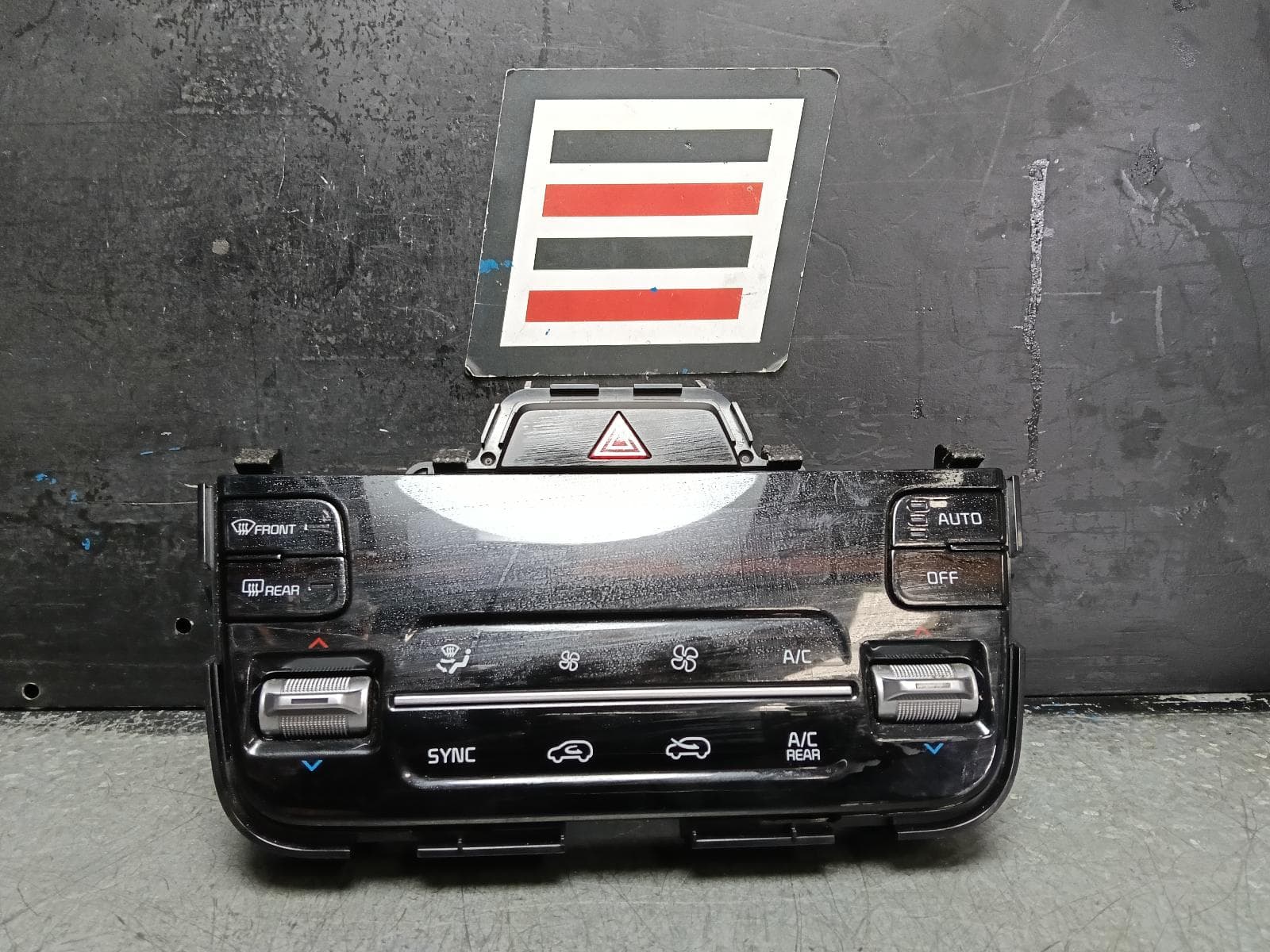 Used auto part listing image: 2023 HYUNDAI SANTA FE INTERCOOLER DIESEL, 2.2, D4HE, TM, 12/20-10/23