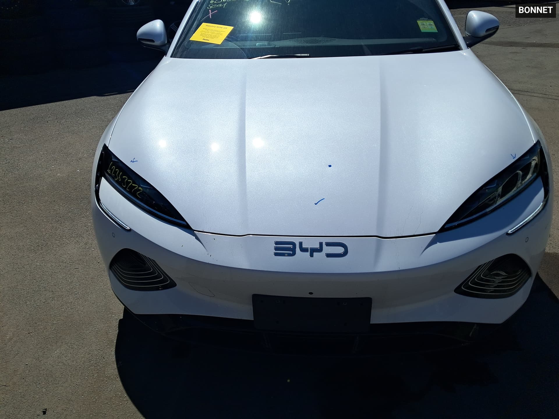2025 BYD SEAL 8