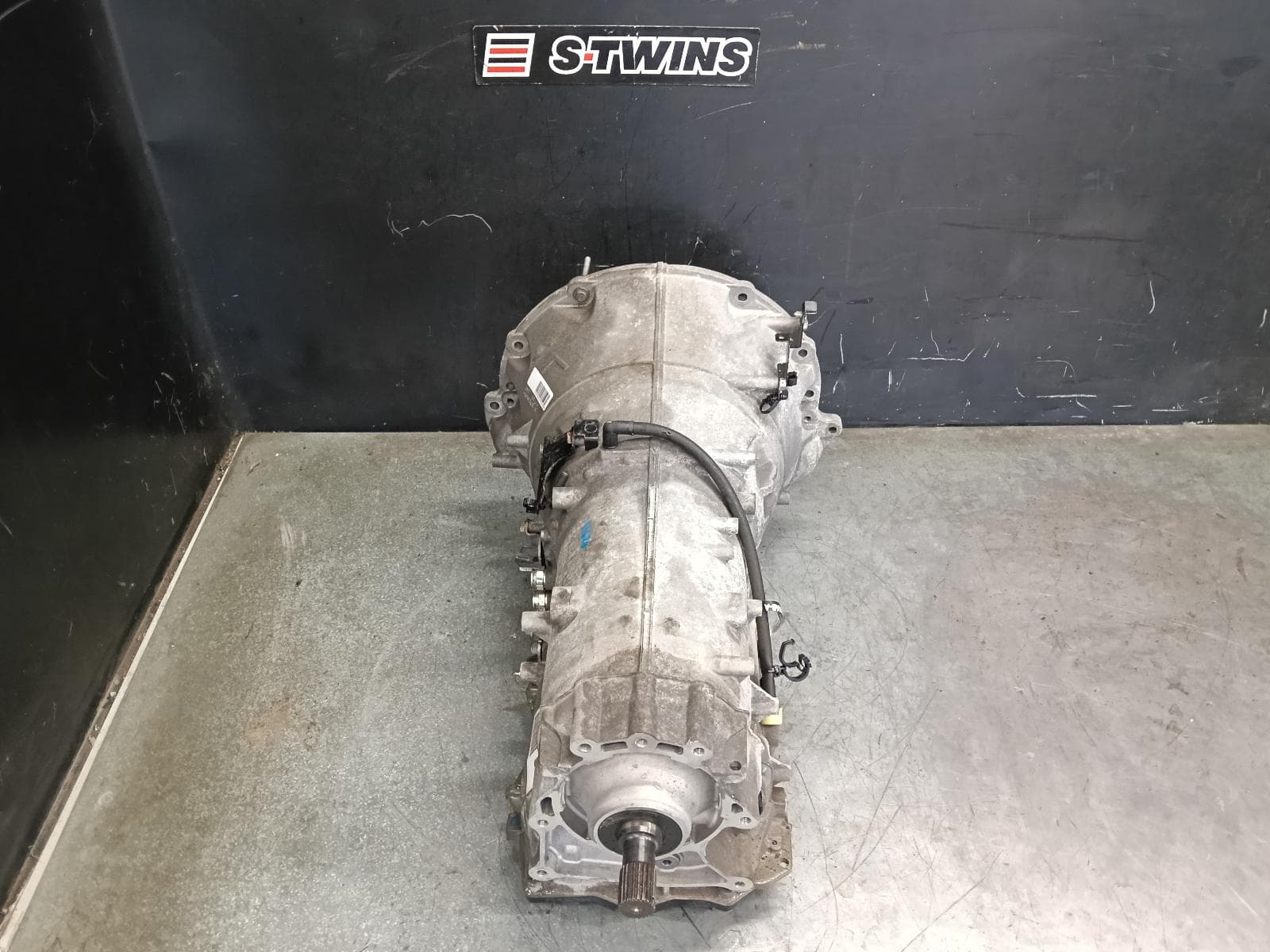 Used auto part listing image: 2013 JEEP GRANDCHEROKEE TRANS GEARBOX AUTO, 4WD, PETROL, 6.4, 8 SPEED, NO TRANSFER CASE, WK, 04/13-02/22