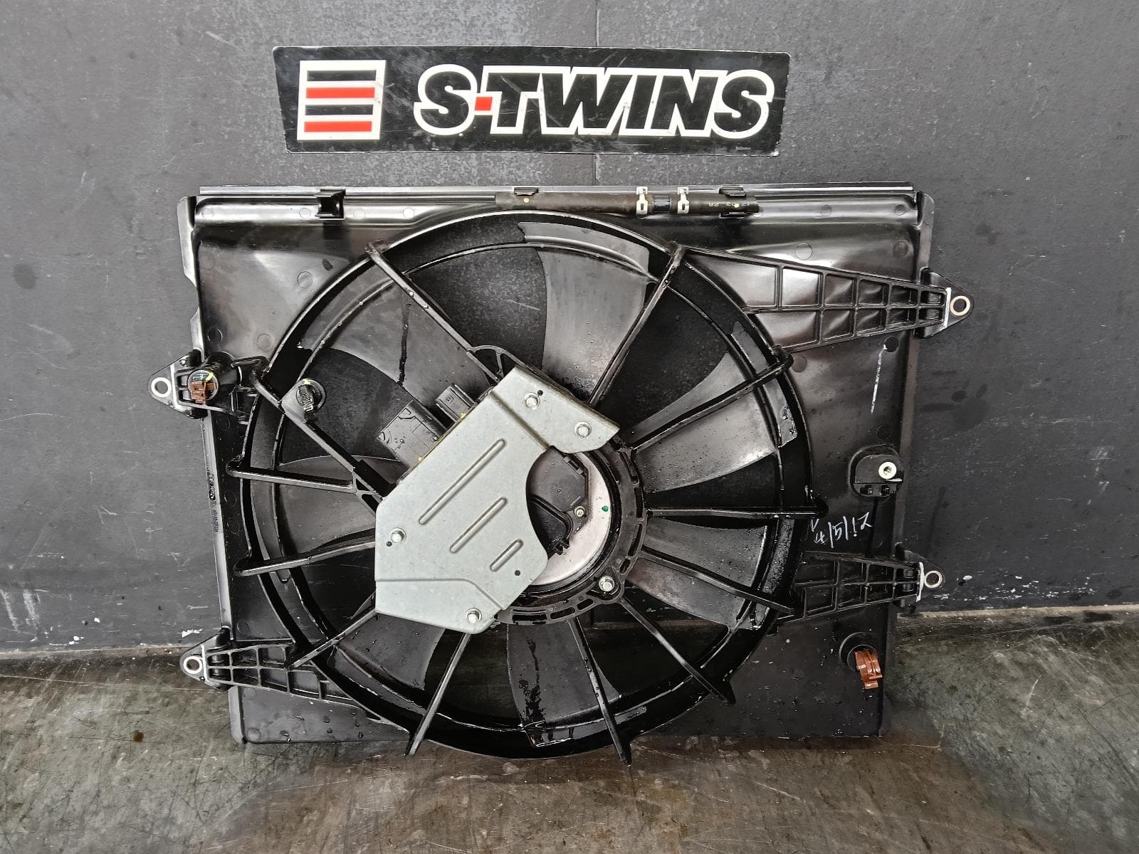 Used auto part listing image: 2017 HONDA CIVIC FAN RADIATOR FAN, 1.8, PETROL, 10TH GEN, 05/16-08/21