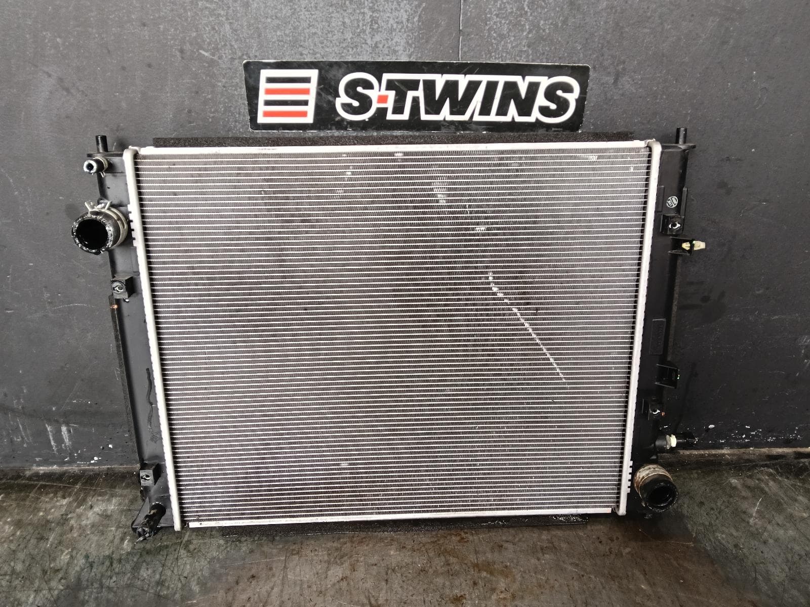 Used auto part listing image: 2017 HONDA CIVIC RADIATOR AUTO, 1.8, PETROL, 10TH GEN, 05/16-08/21