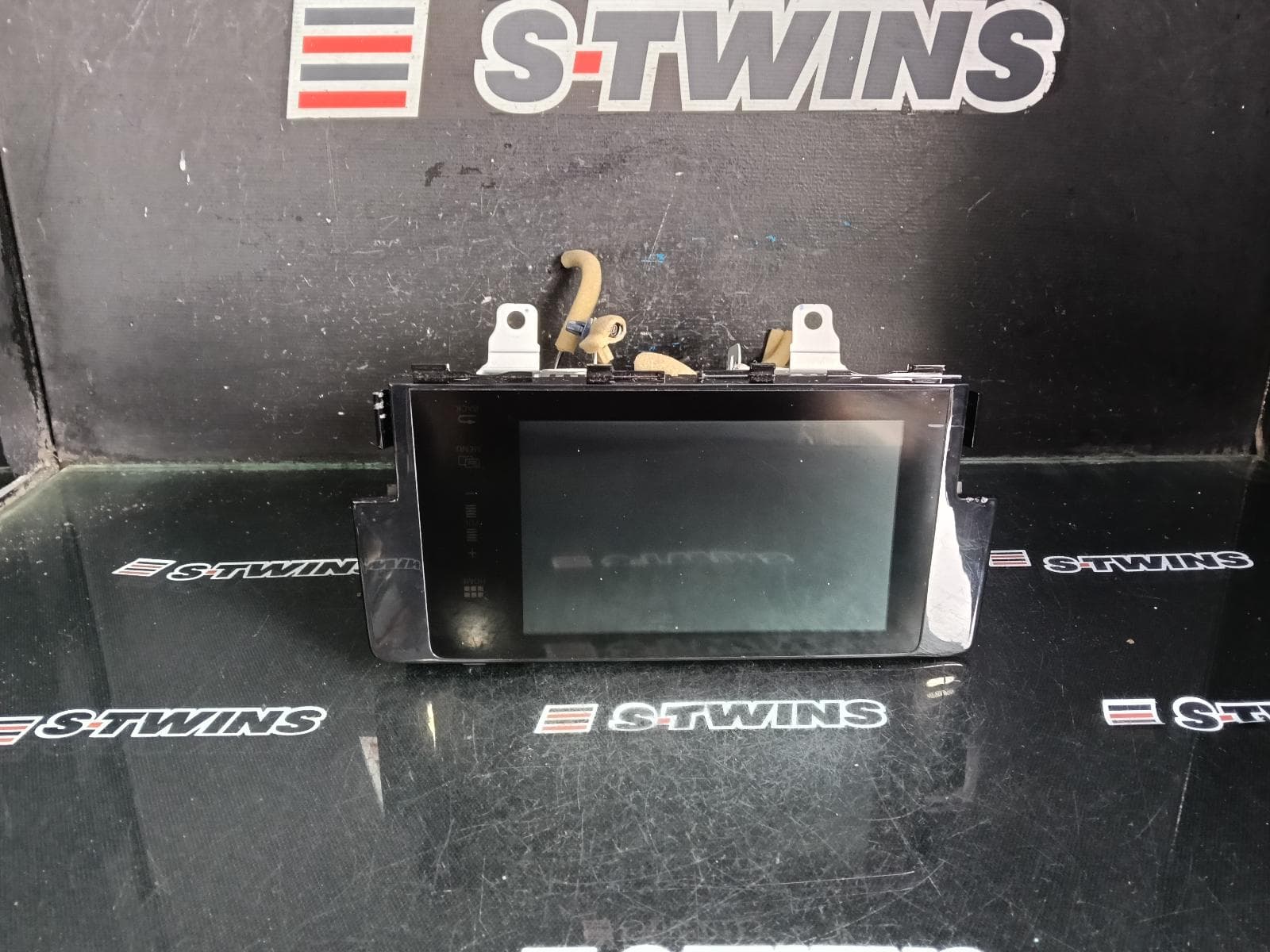 Used auto part listing image: 2017 HONDA CIVIC 7in TOUCHSCREEN (NON SAT NAV TYPE), 10TH GEN, 05/16-08/21